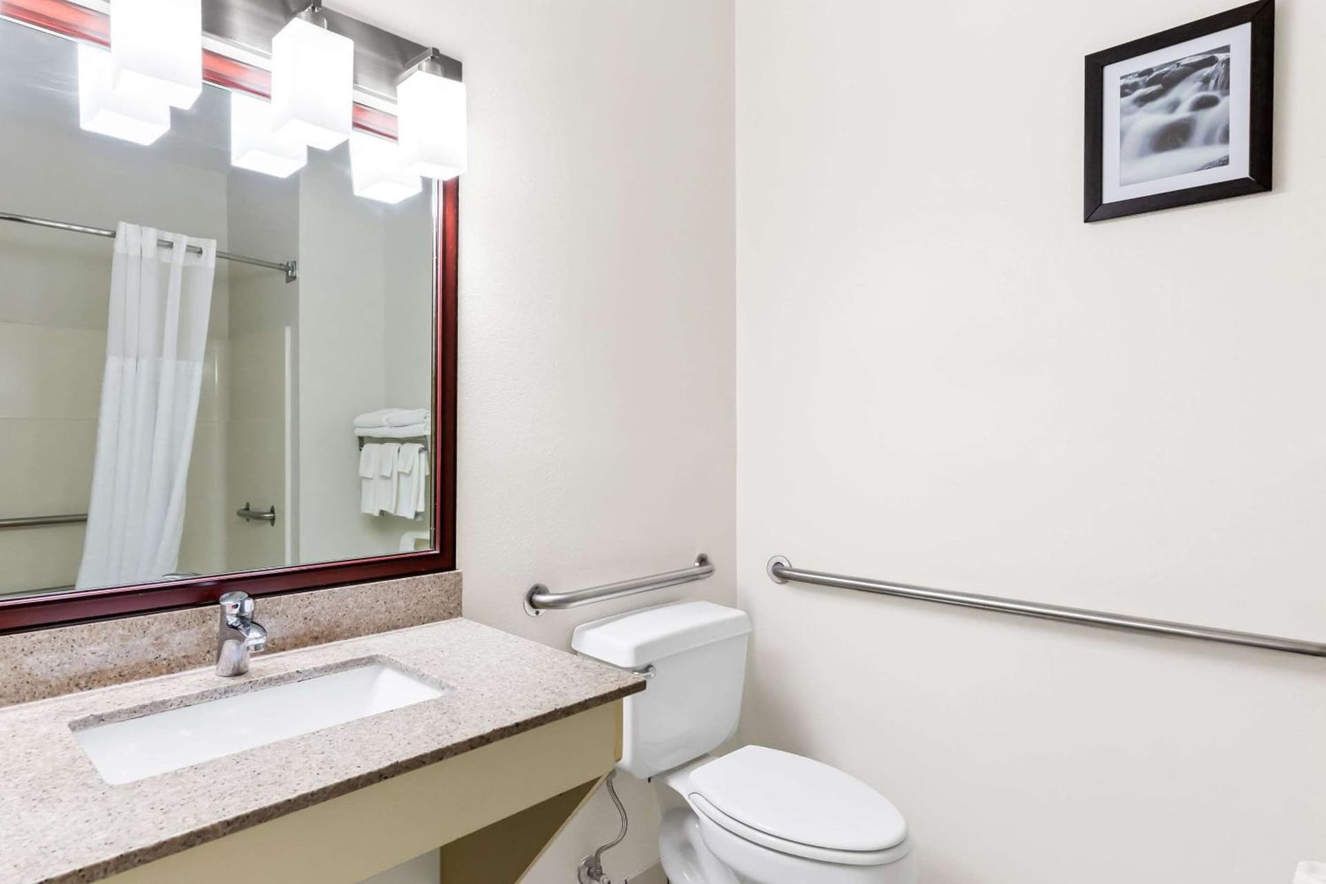 Quality Inn & Suites Springfield Southwest near I-72 gallery photo in Springfield, IL — image 14