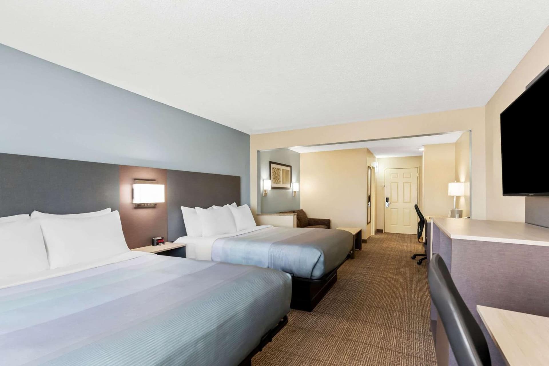 Quality Inn & Suites Springfield Southwest near I-72 gallery photo in Springfield, IL — image 26