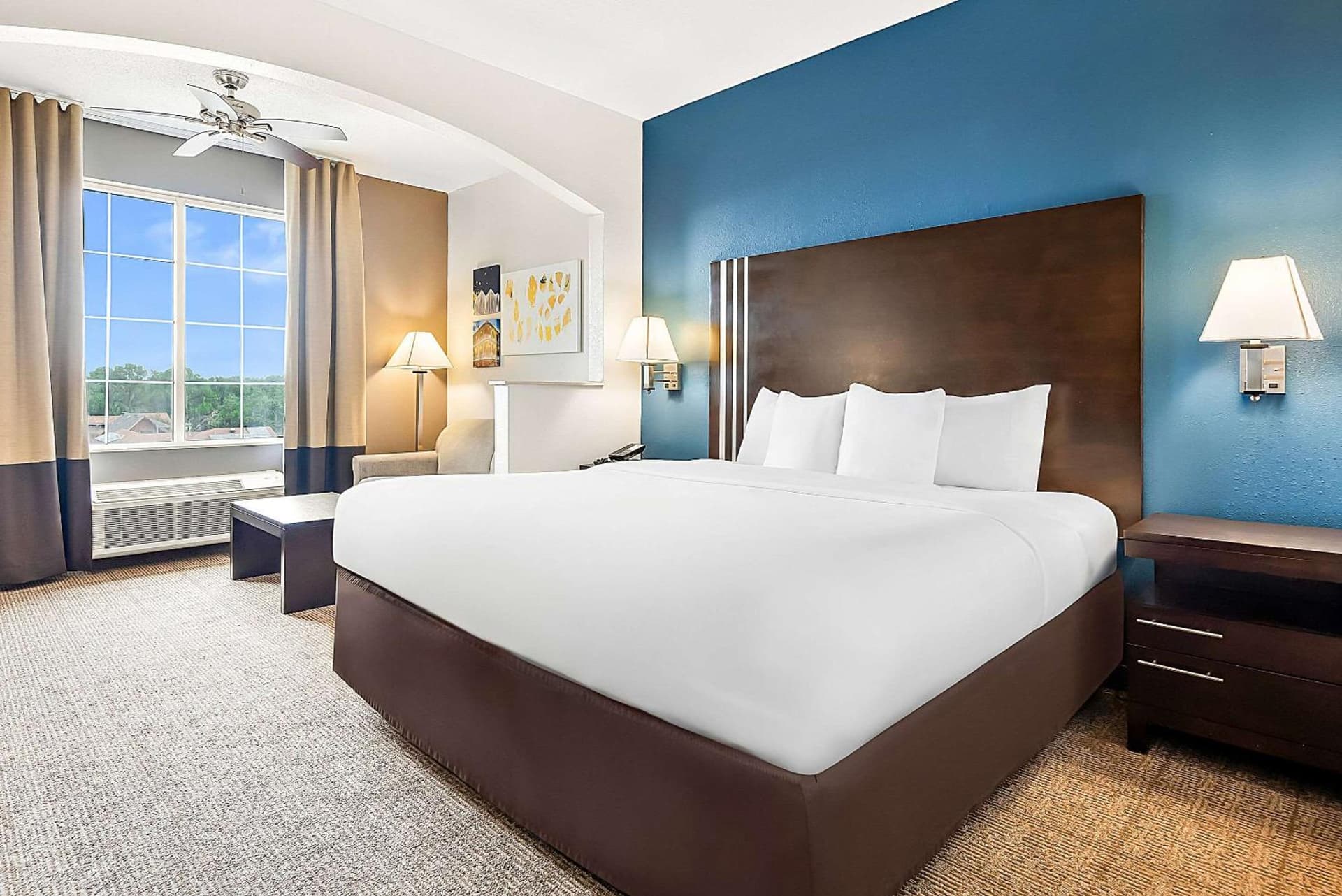 Comfort Suites New Orleans East gallery photo in New Orleans, LA — image 20