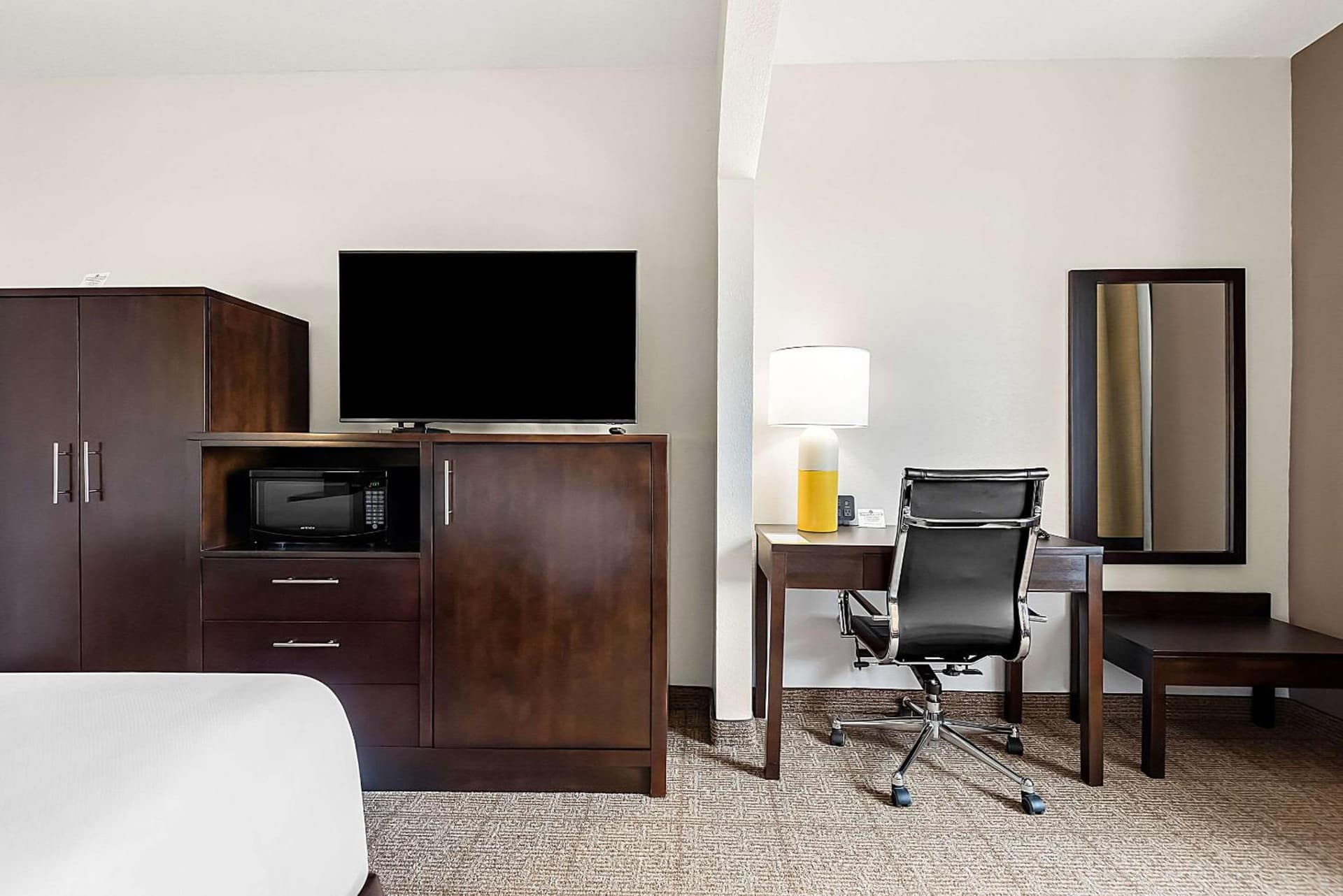 Comfort Suites New Orleans East gallery photo in New Orleans, LA — image 63