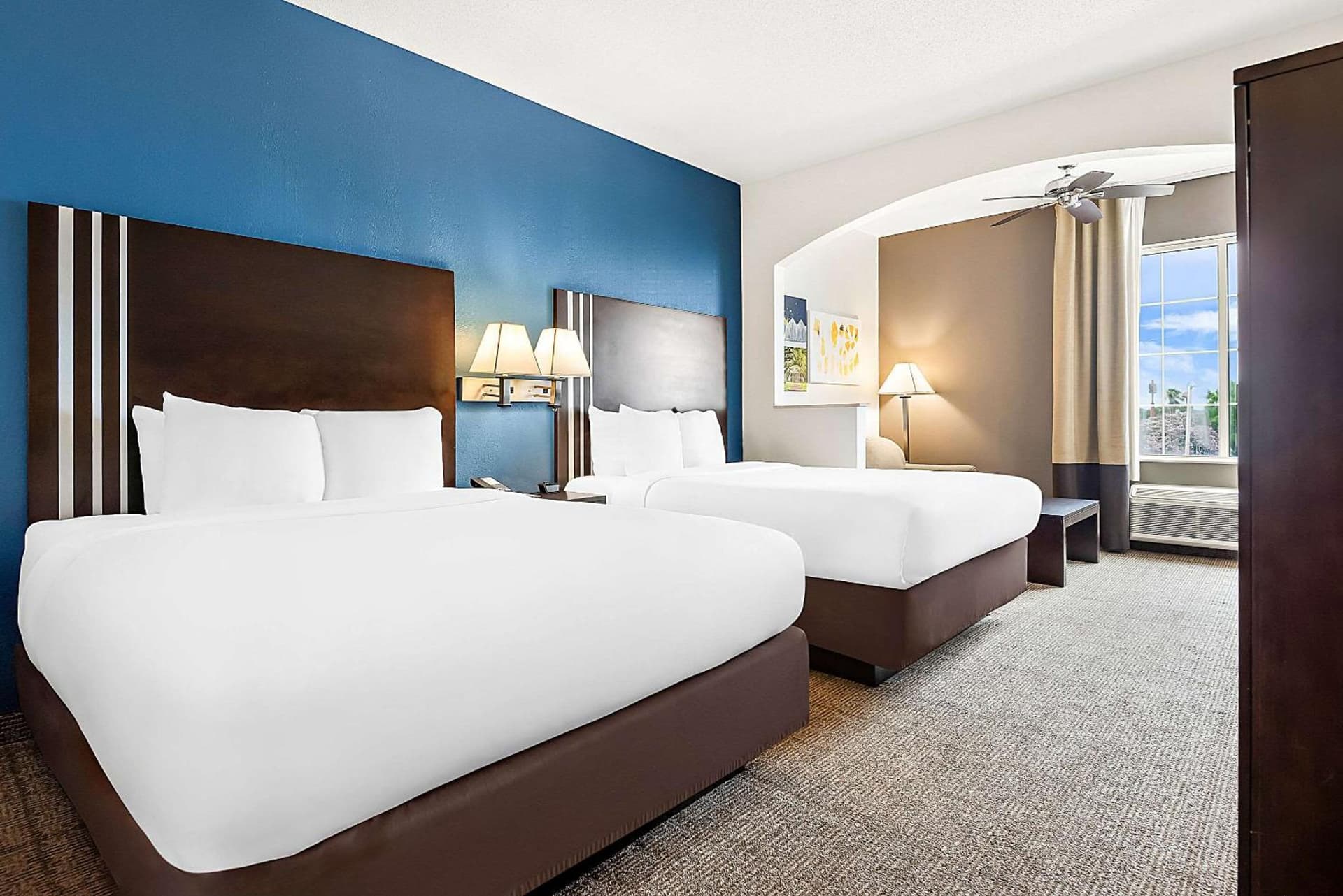 Comfort Suites New Orleans East gallery photo in New Orleans, LA — image 16