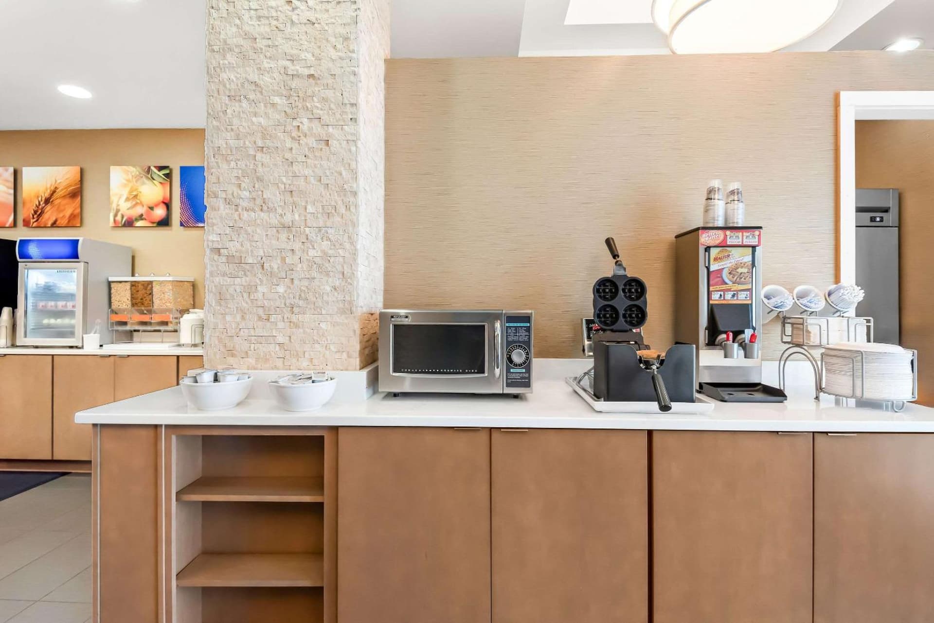 Comfort Suites New Orleans East gallery photo in New Orleans, LA — image 64