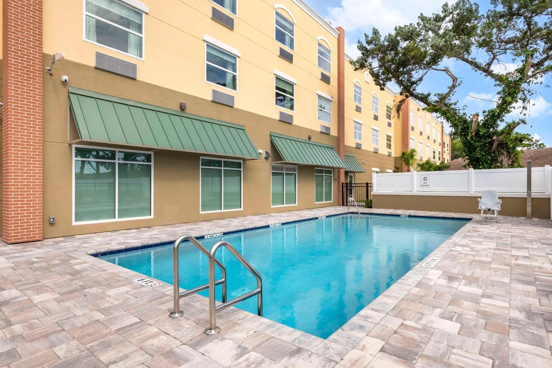 Comfort Suites St Augustine Historic District Area gallery photo in St. Augustine, FL — image 18