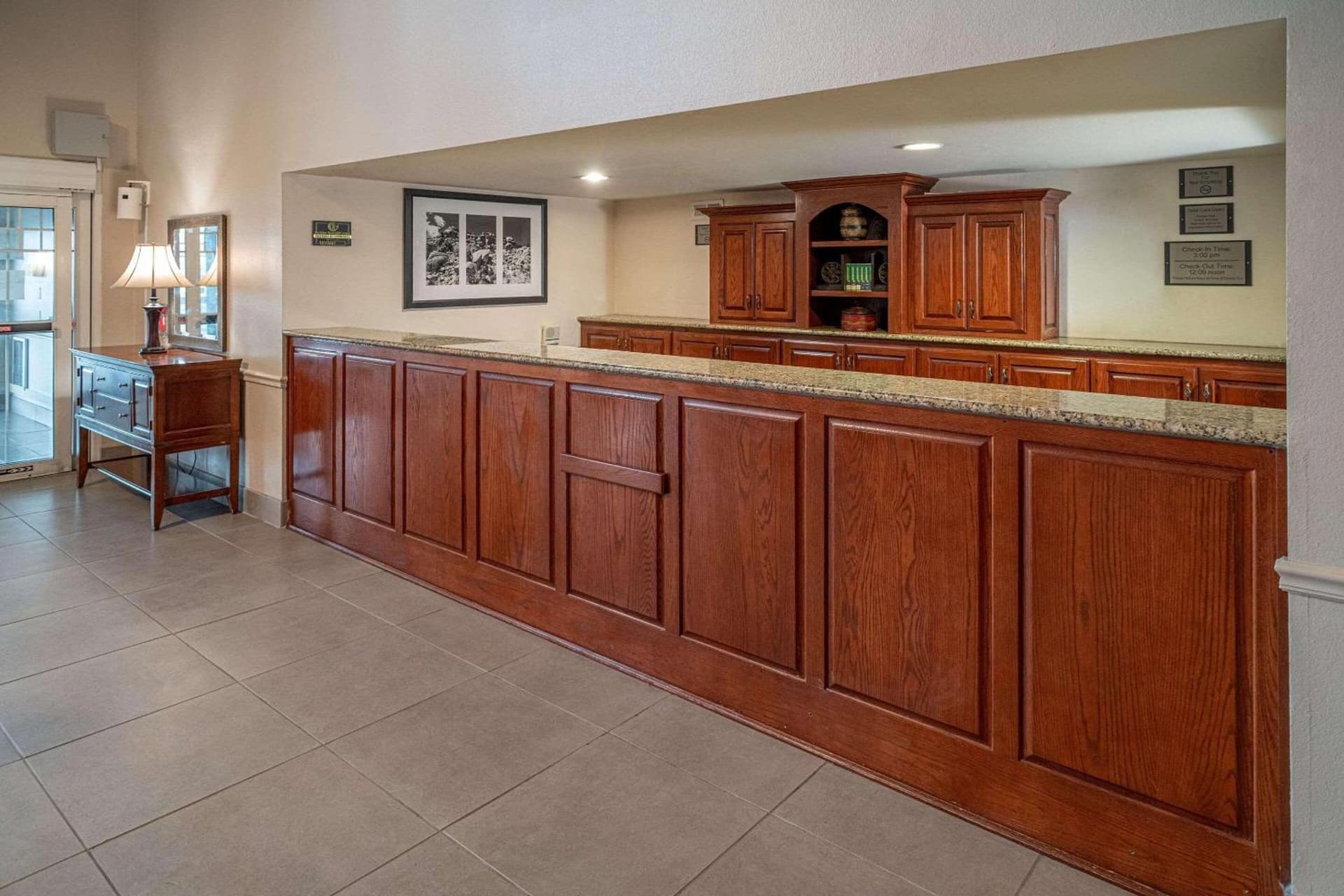 Country Inn & Suites by Radisson, Beckley, WV property views in Beckley, WV — gallery photo 3