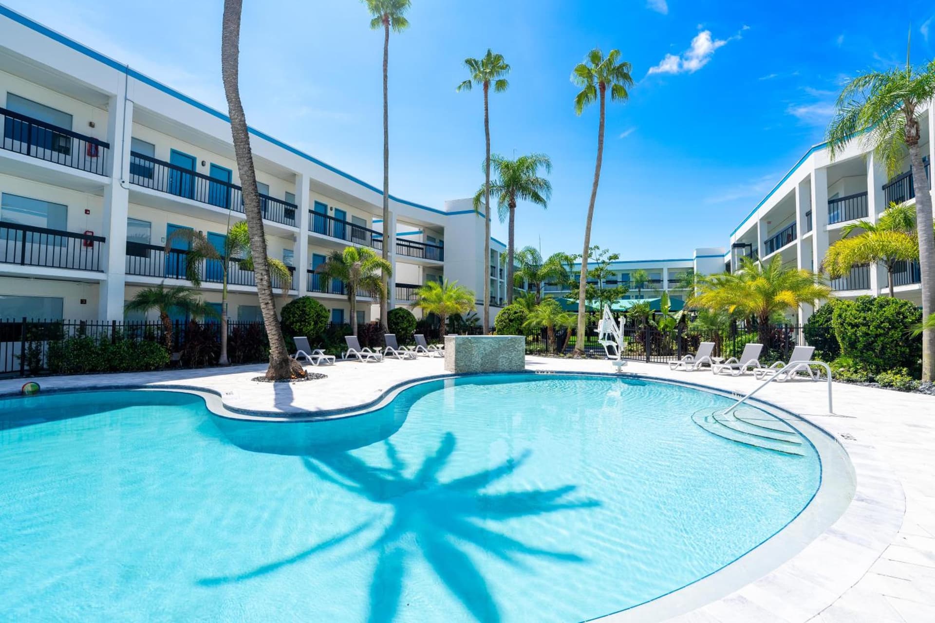 OASIS BAY SUITES, Tampa, Busch Gardens, USF gallery photo in Tampa, FL — image 13