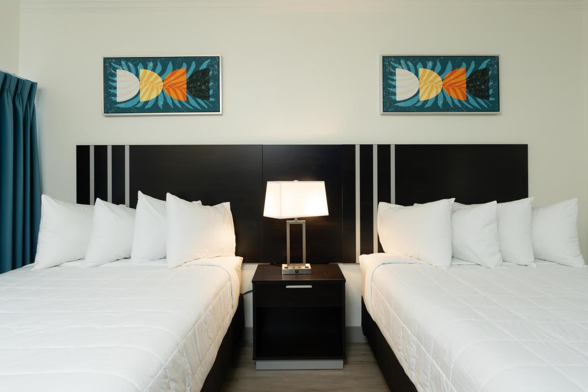 OASIS BAY SUITES, Tampa, Busch Gardens, USF interior in Tampa, FL — gallery photo 2