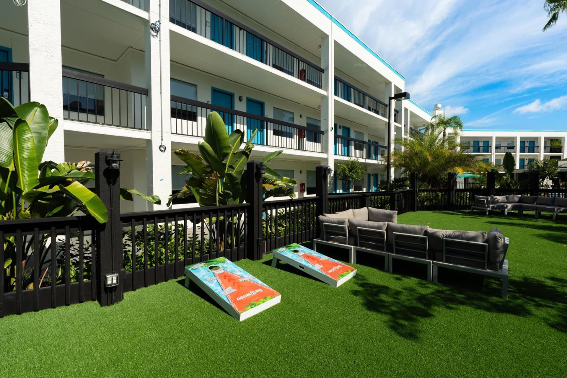 OASIS BAY SUITES, Tampa, Busch Gardens, USF gallery photo in Tampa, FL — image 4
