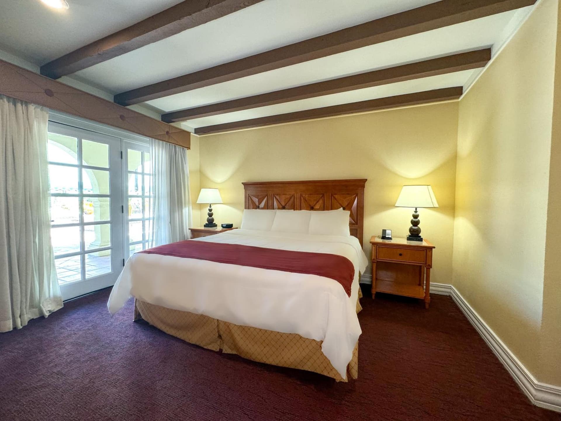 La Posada Hotel interior in Laredo, TX — gallery photo 2