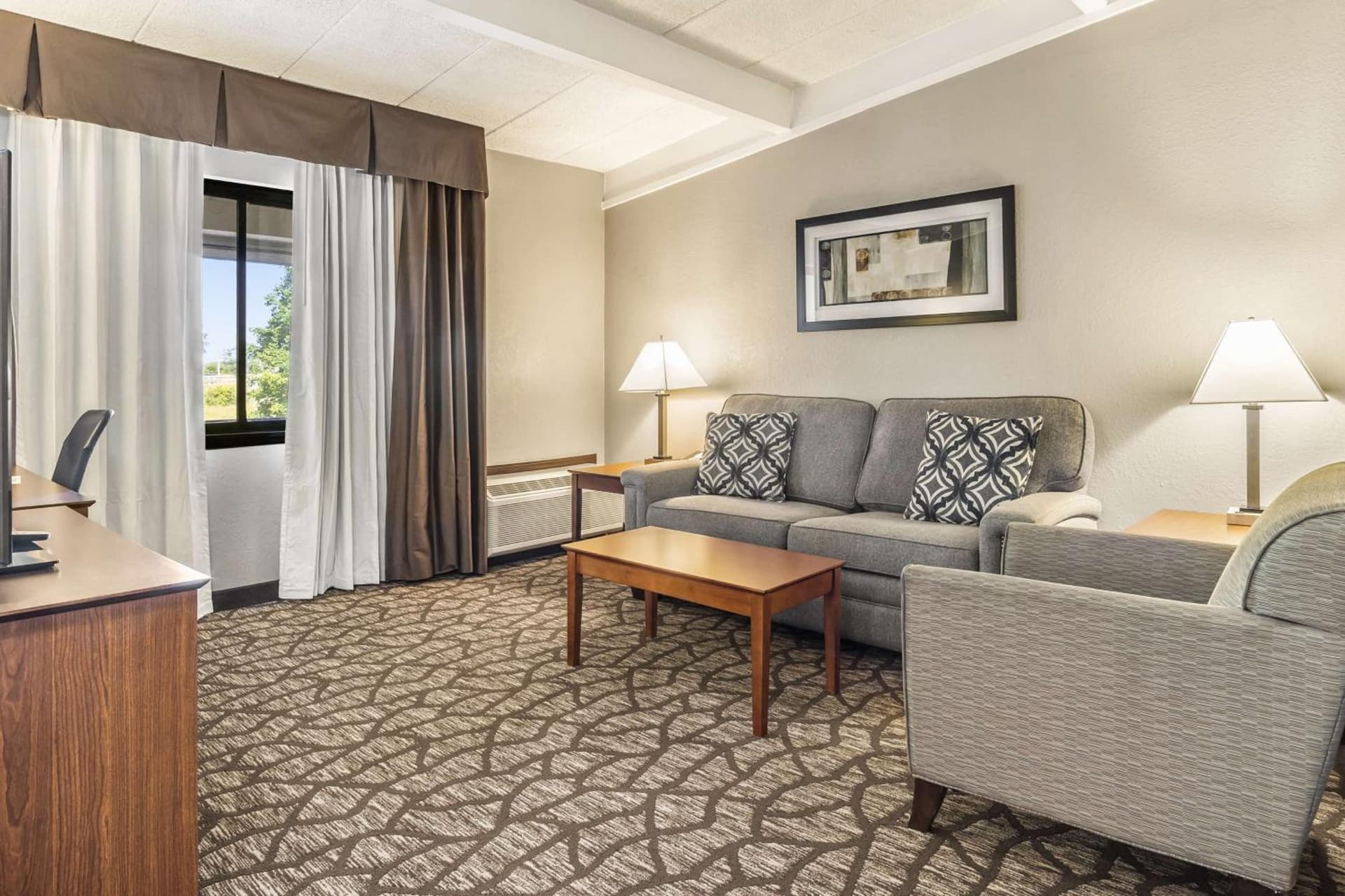 AmericInn by Wyndham Grand Rapids Airport North gallery photo in Grand Rapids, MI — image 13