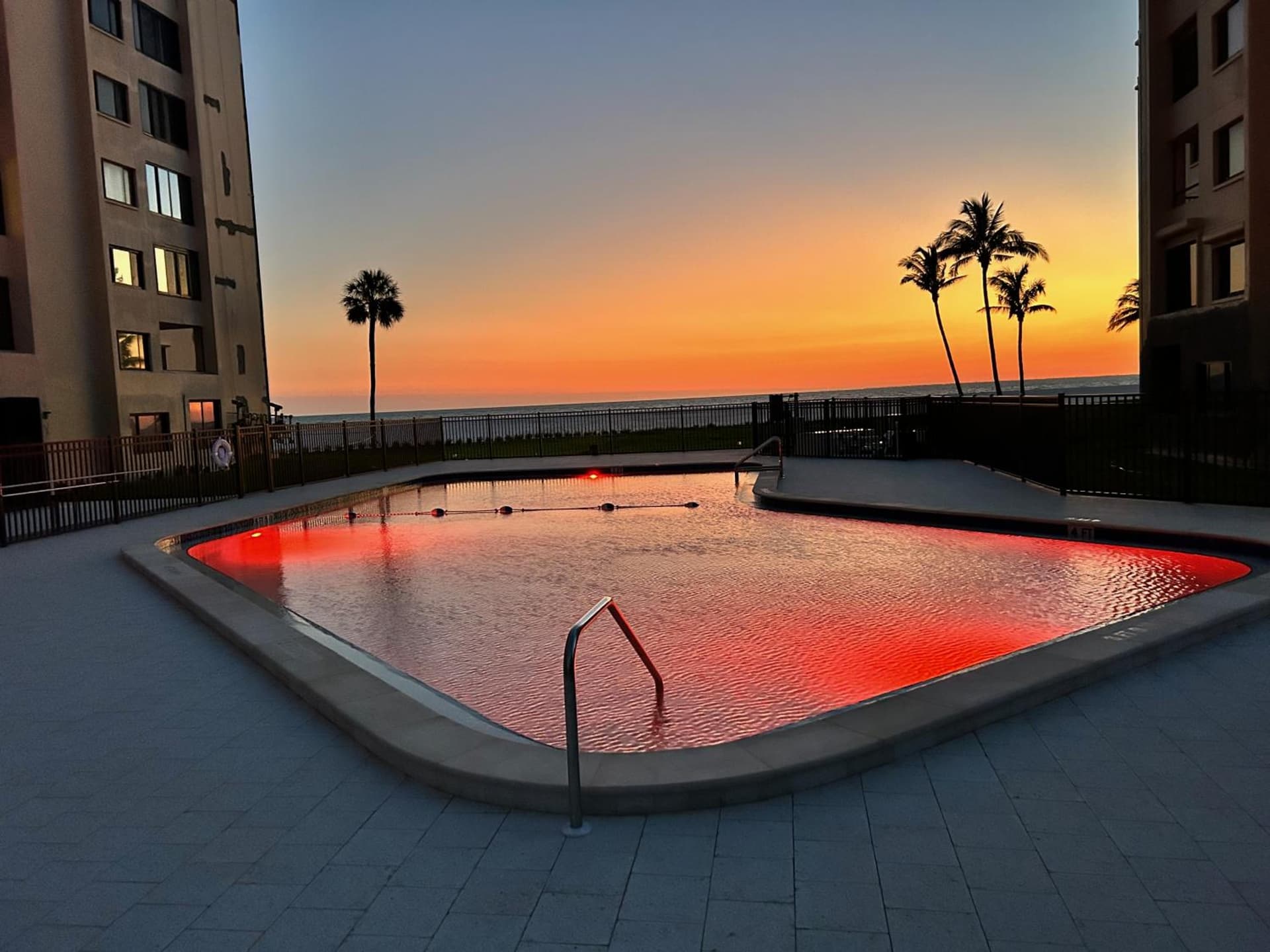 On The Sand Peaceful Great Sunsets Paradise featured exterior or lobby in Fort Myers Beach, FL — similar hotel