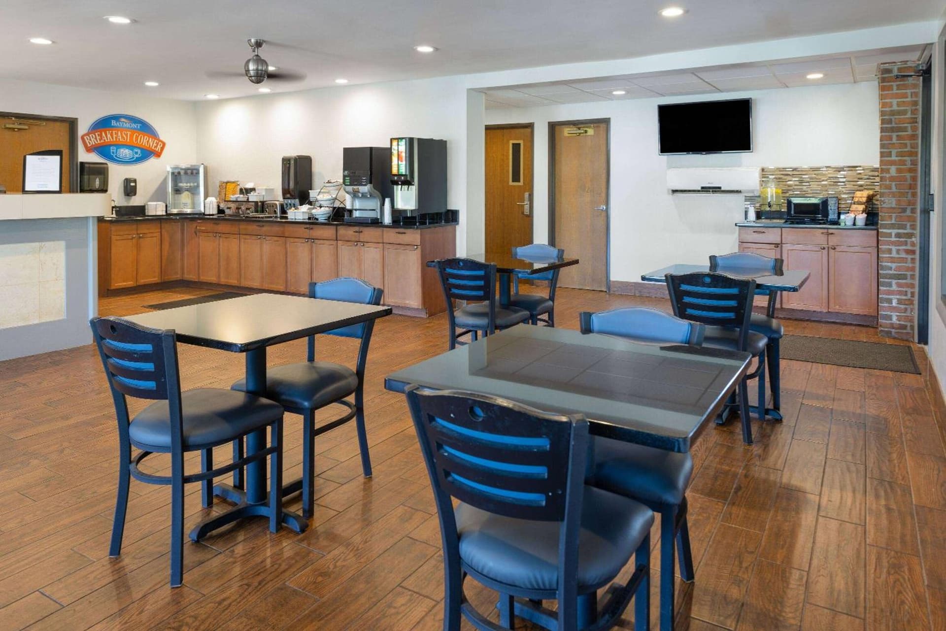 Baymont by Wyndham LaGrange gallery photo in LaGrange, GA — image 18