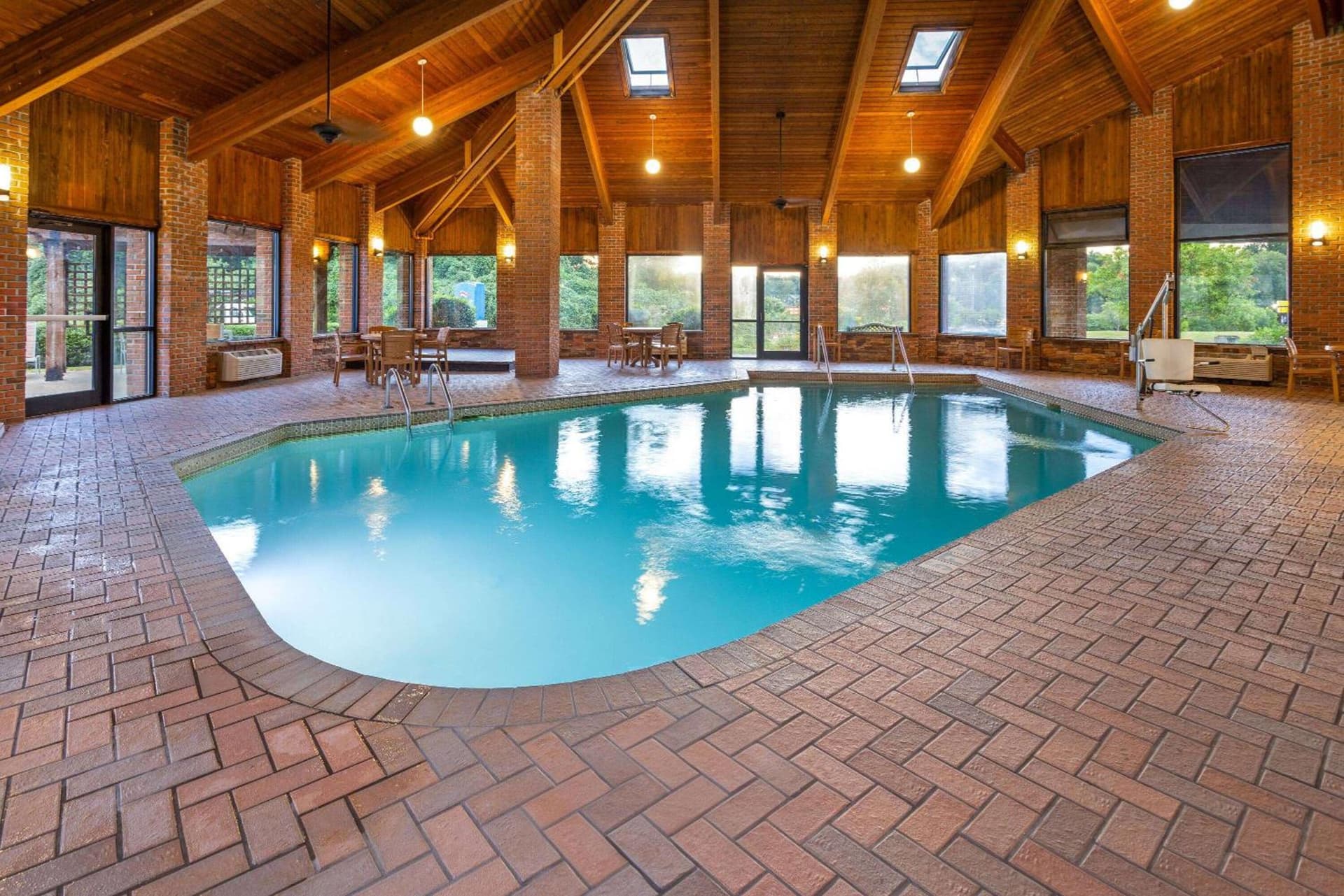 Baymont by Wyndham LaGrange gallery photo in LaGrange, GA — image 19
