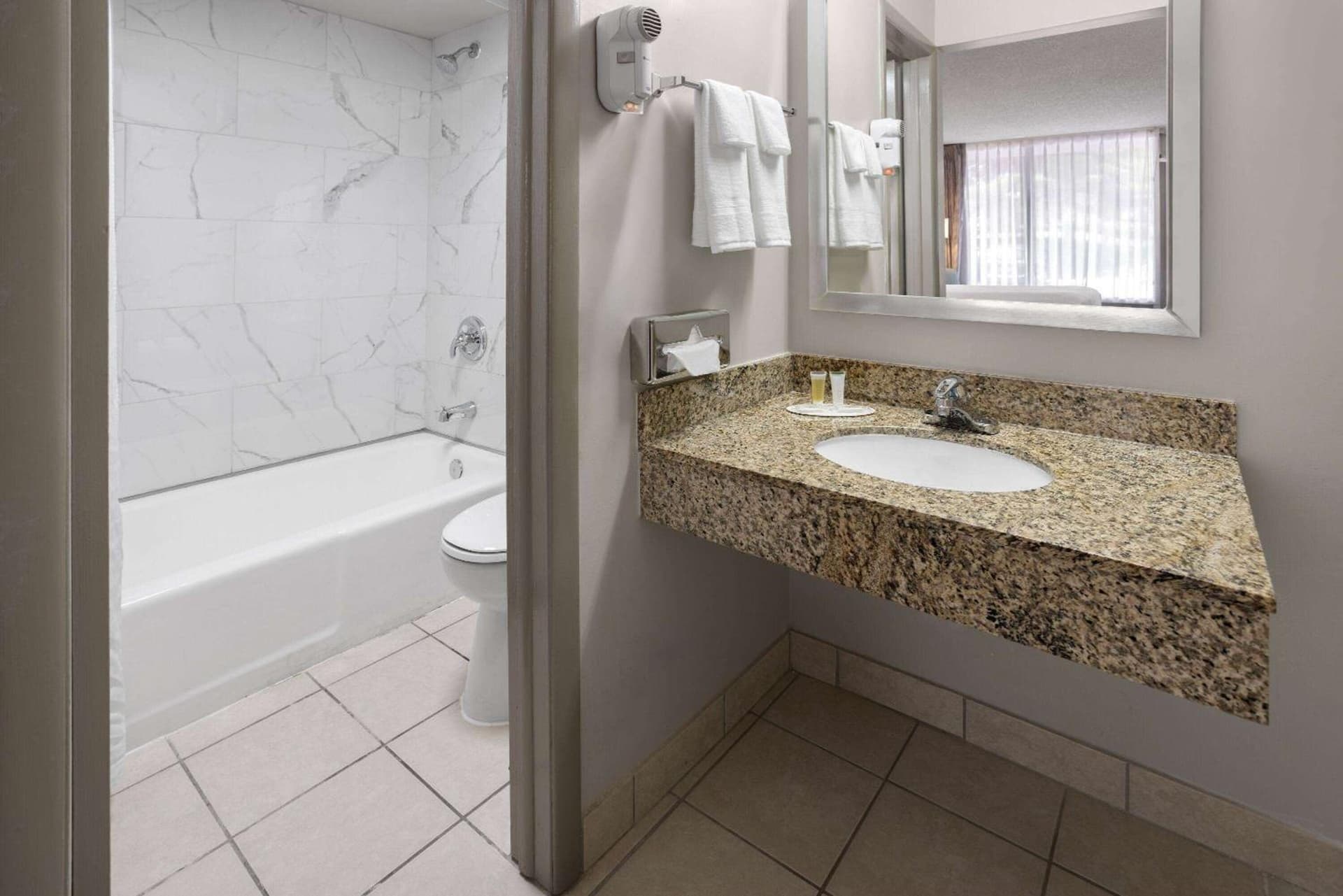 Days Inn of Frederick by Wyndham gallery photo in Frederick, MD — image 33