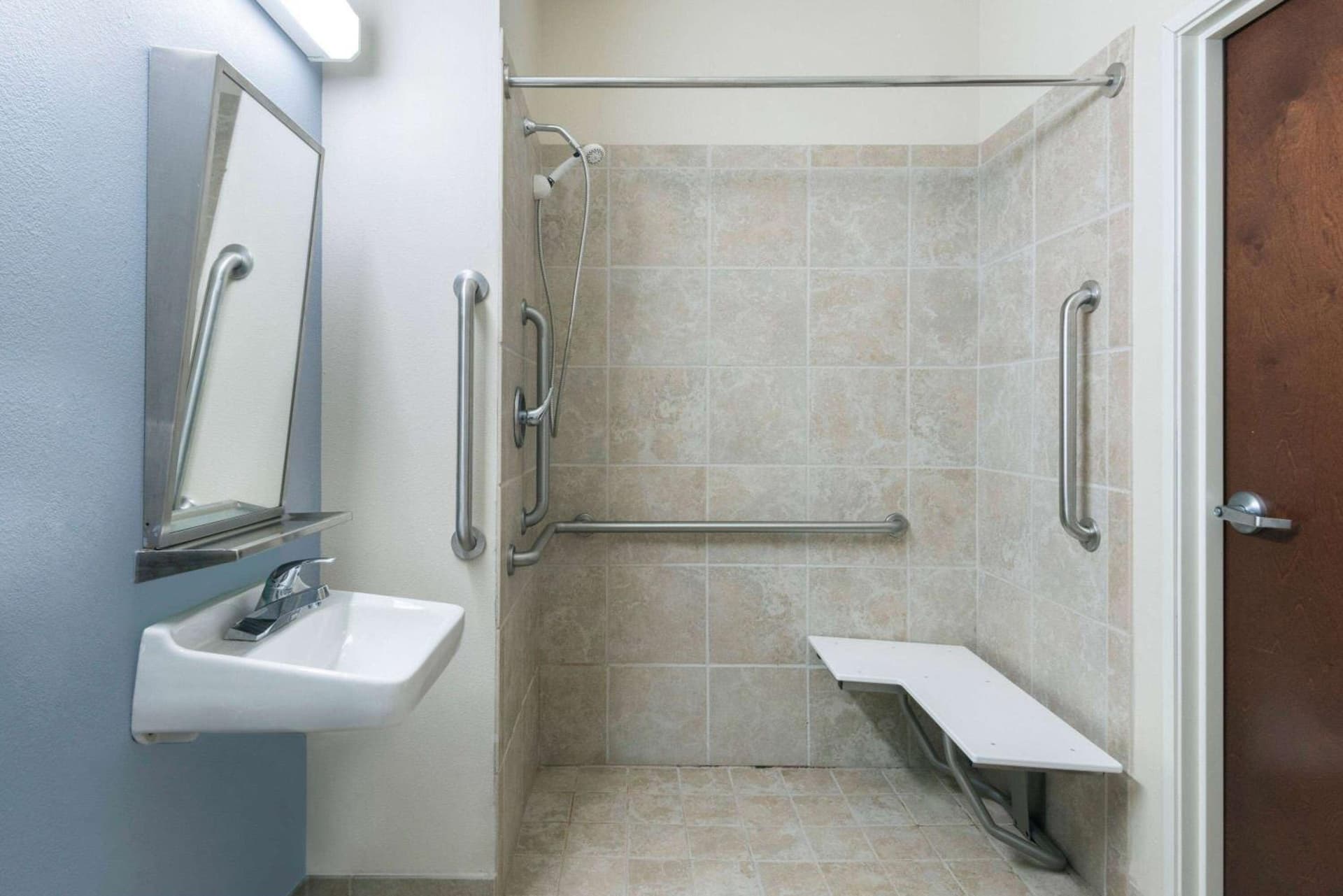 Microtel Inn and Suites Baton Rouge Airport interior in Baton Rouge, LA — gallery photo 2