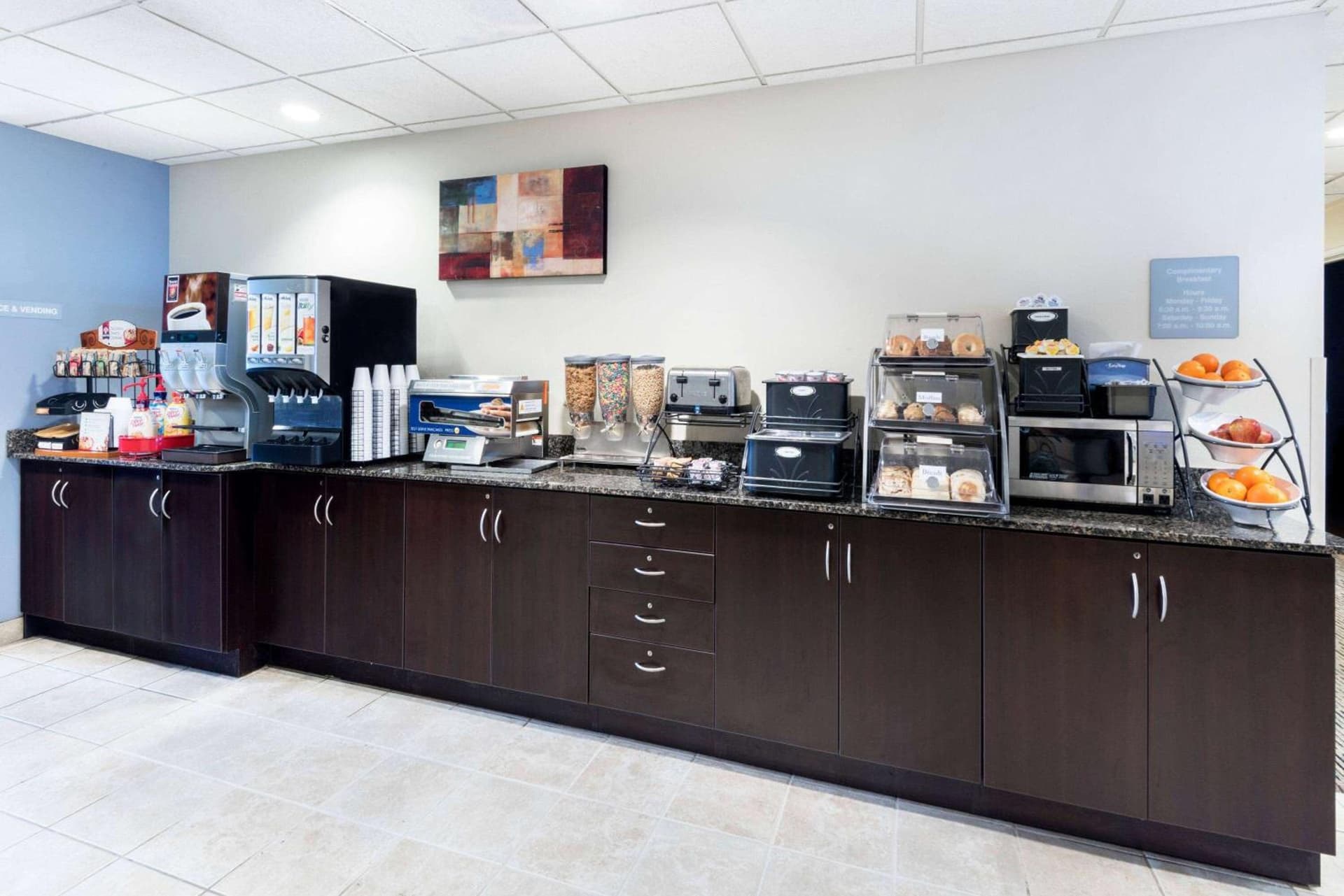 Microtel Inn and Suites Baton Rouge Airport gallery photo in Baton Rouge, LA — image 10