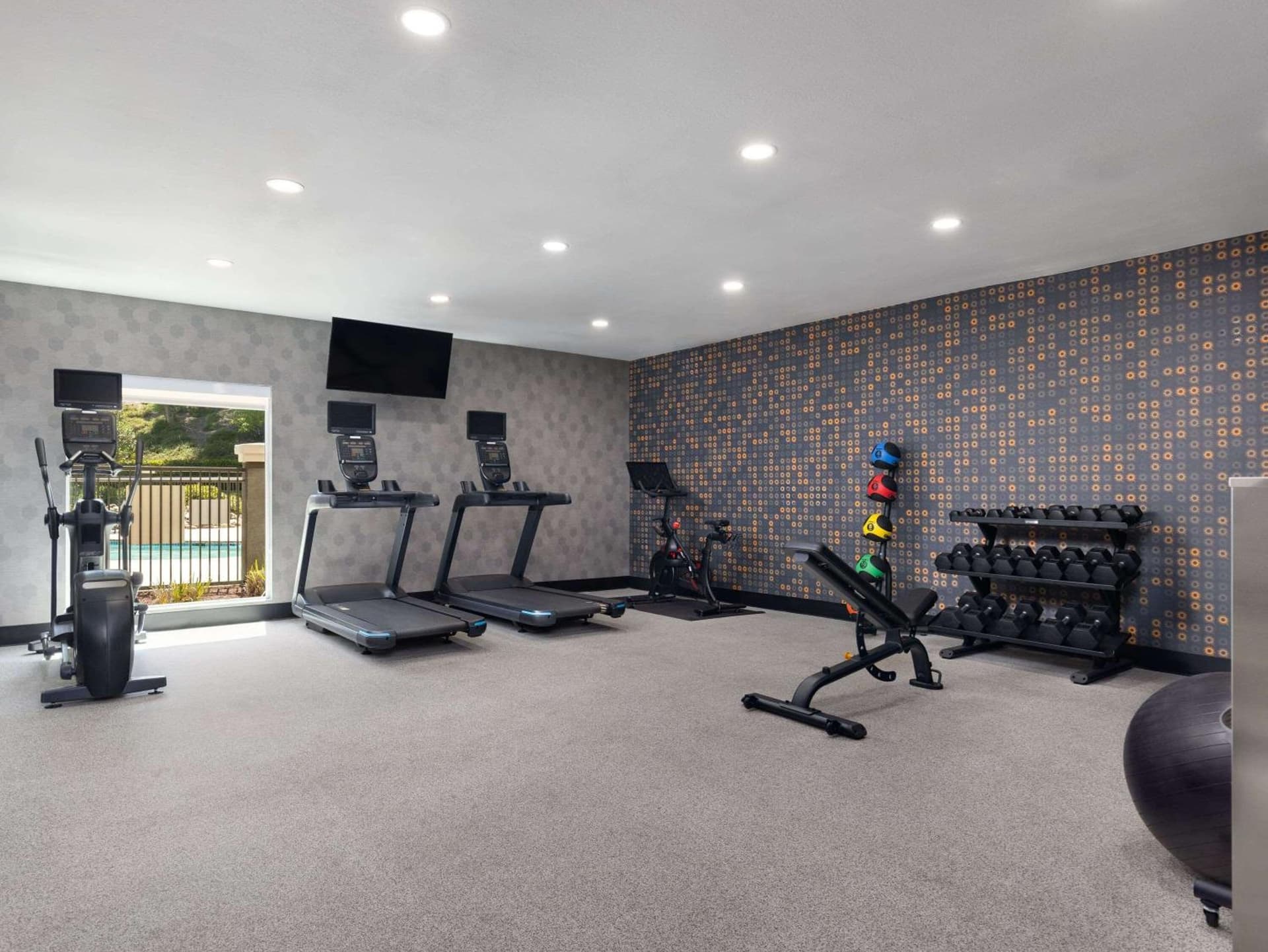 La Quinta by Wyndham Santa Clarita - Valencia gallery photo in Stevenson Ranch, CA — image 31