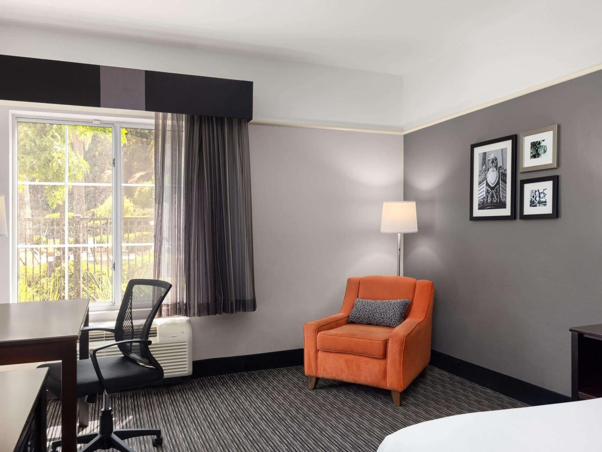La Quinta by Wyndham Santa Clarita - Valencia gallery photo in Stevenson Ranch, CA — image 29
