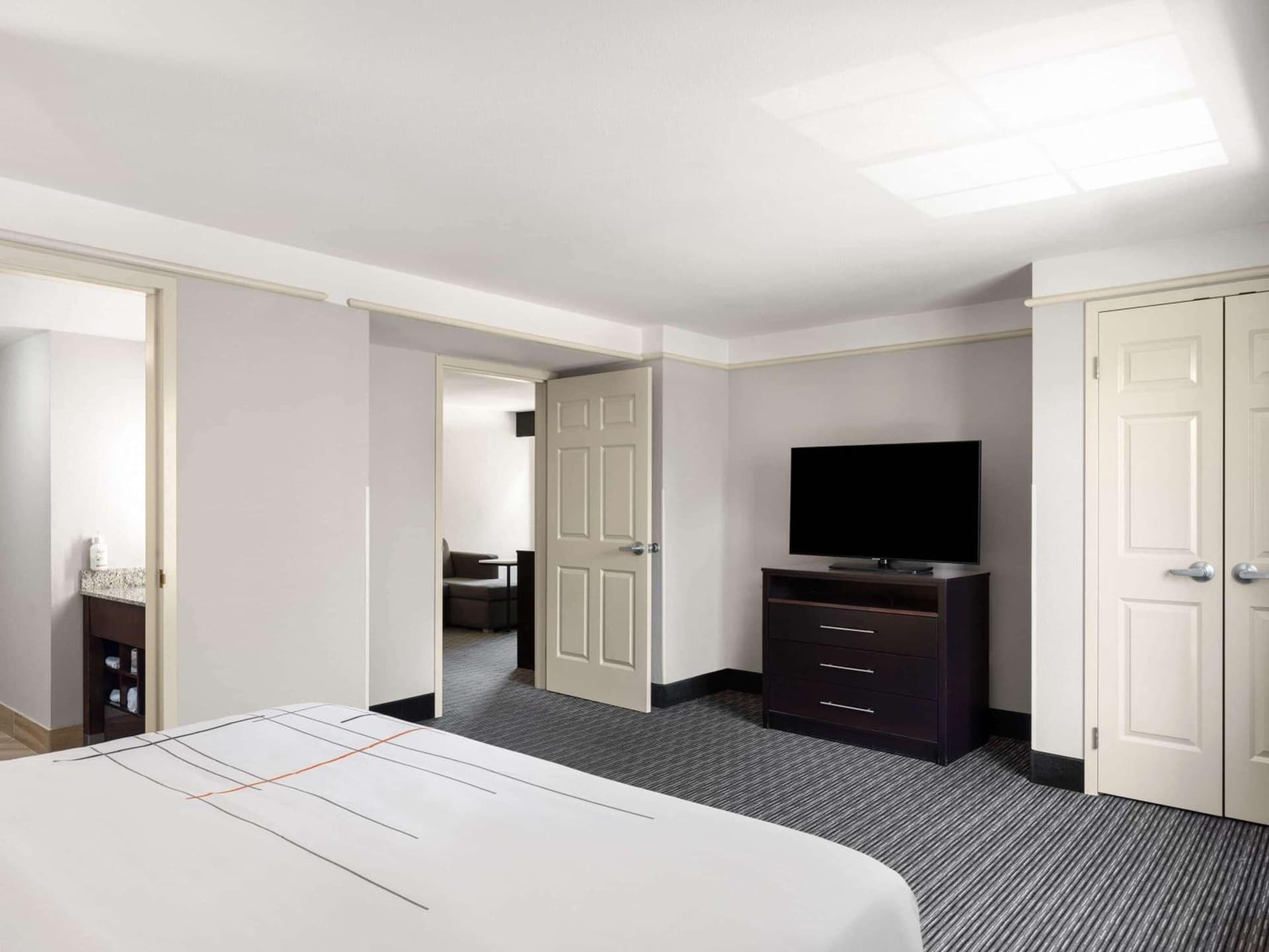 La Quinta by Wyndham Santa Clarita - Valencia gallery photo in Stevenson Ranch, CA — image 34