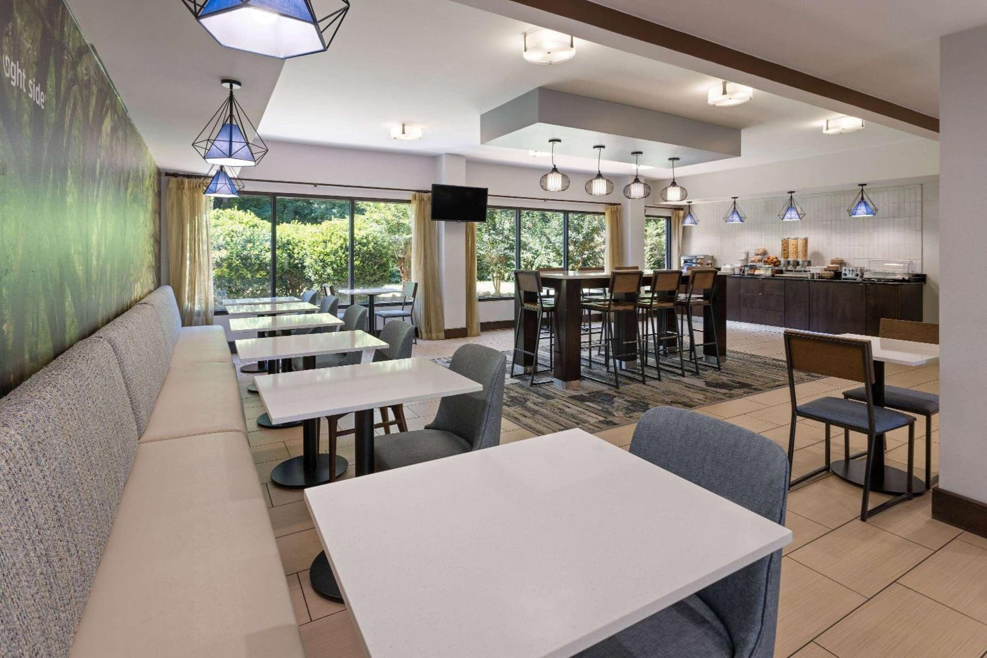 La Quinta by Wyndham LaGrange / I-85 gallery photo in LaGrange, GA — image 36
