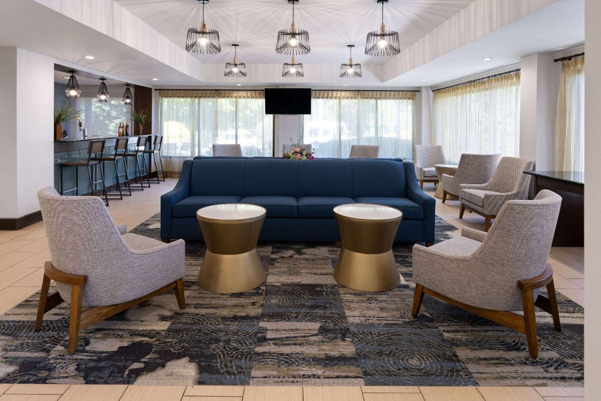 La Quinta by Wyndham LaGrange / I-85 interior in LaGrange, GA — gallery photo 2
