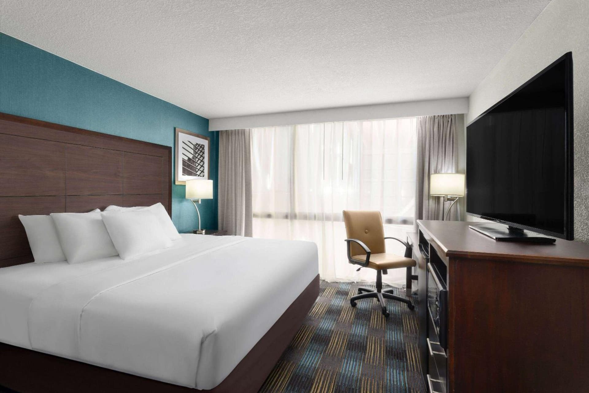 Wingate by Wyndham Kansas City gallery photo in Kansas City, MO — image 8
