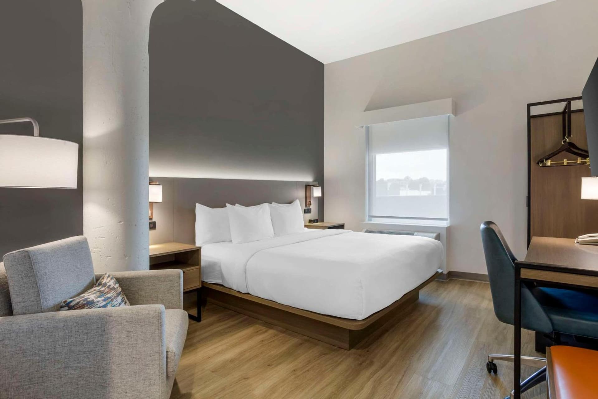 Comfort Inn & Suites Newark Liberty International Airport gallery photo in Newark, NJ — image 65
