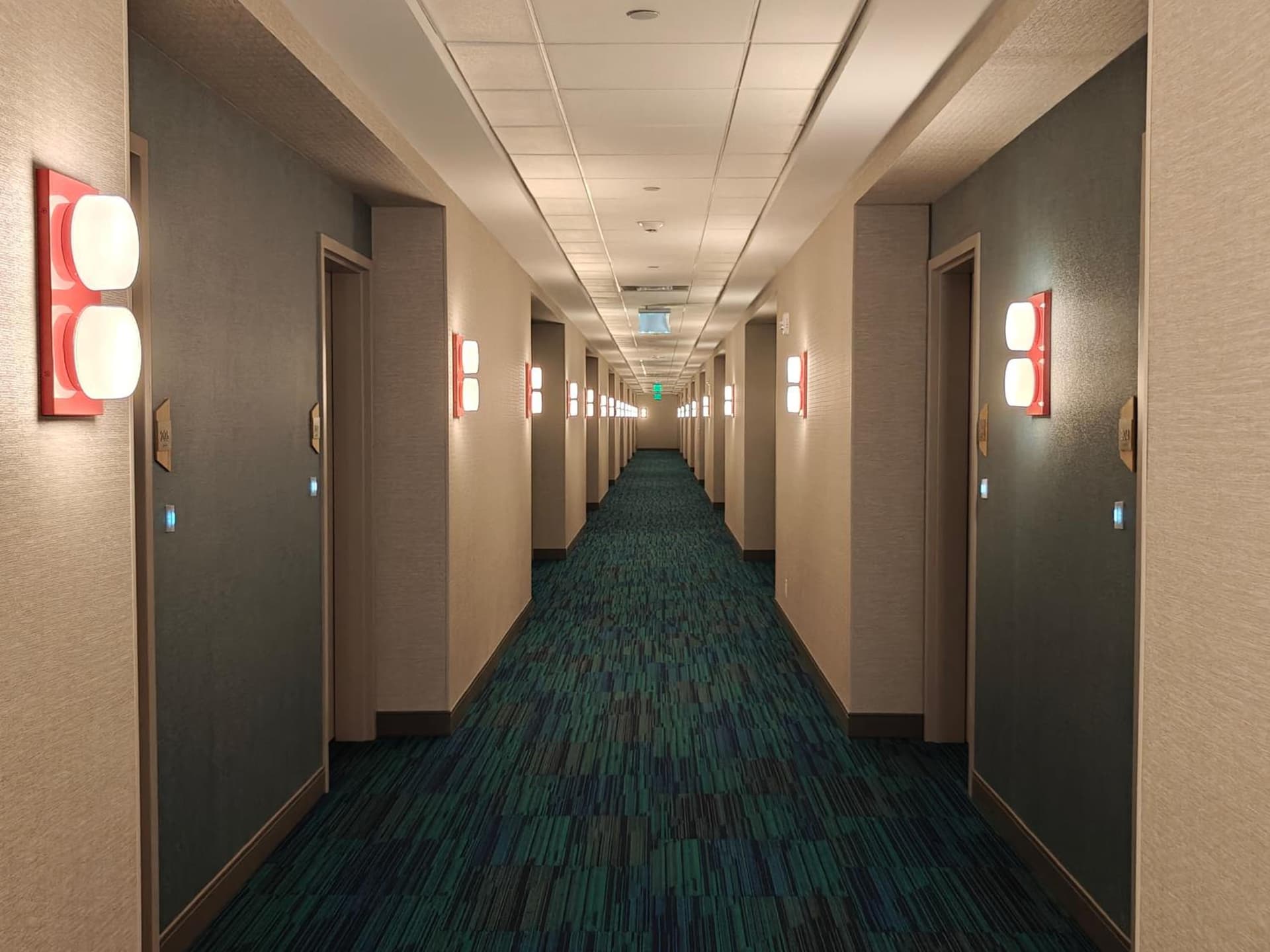 Home2 Suites By Hilton Bristol gallery photo in Bristol, CT — image 25