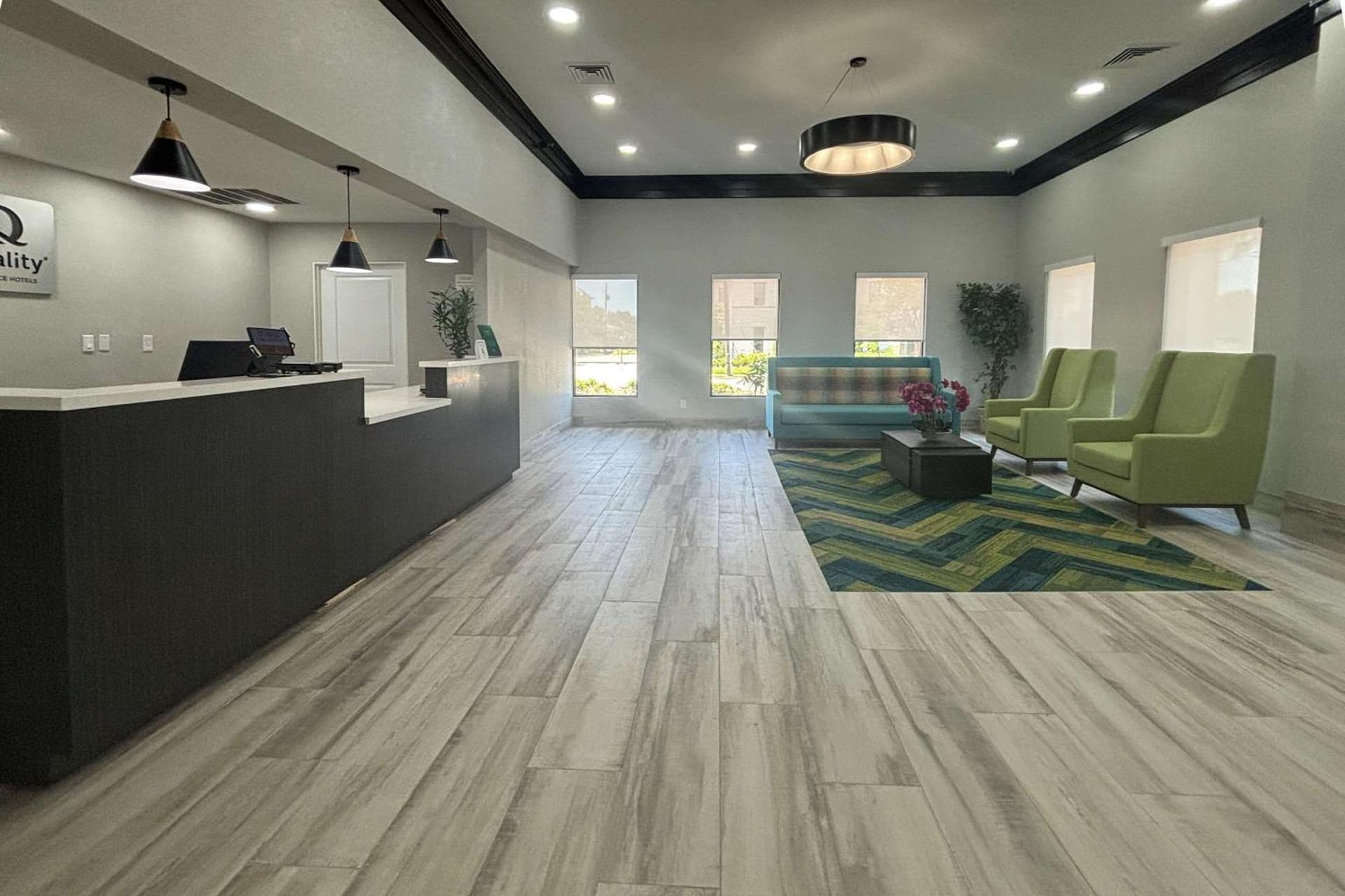 Quality Inn & Suites at Airport Blvd I-65 gallery photo in Mobile, AL — image 45
