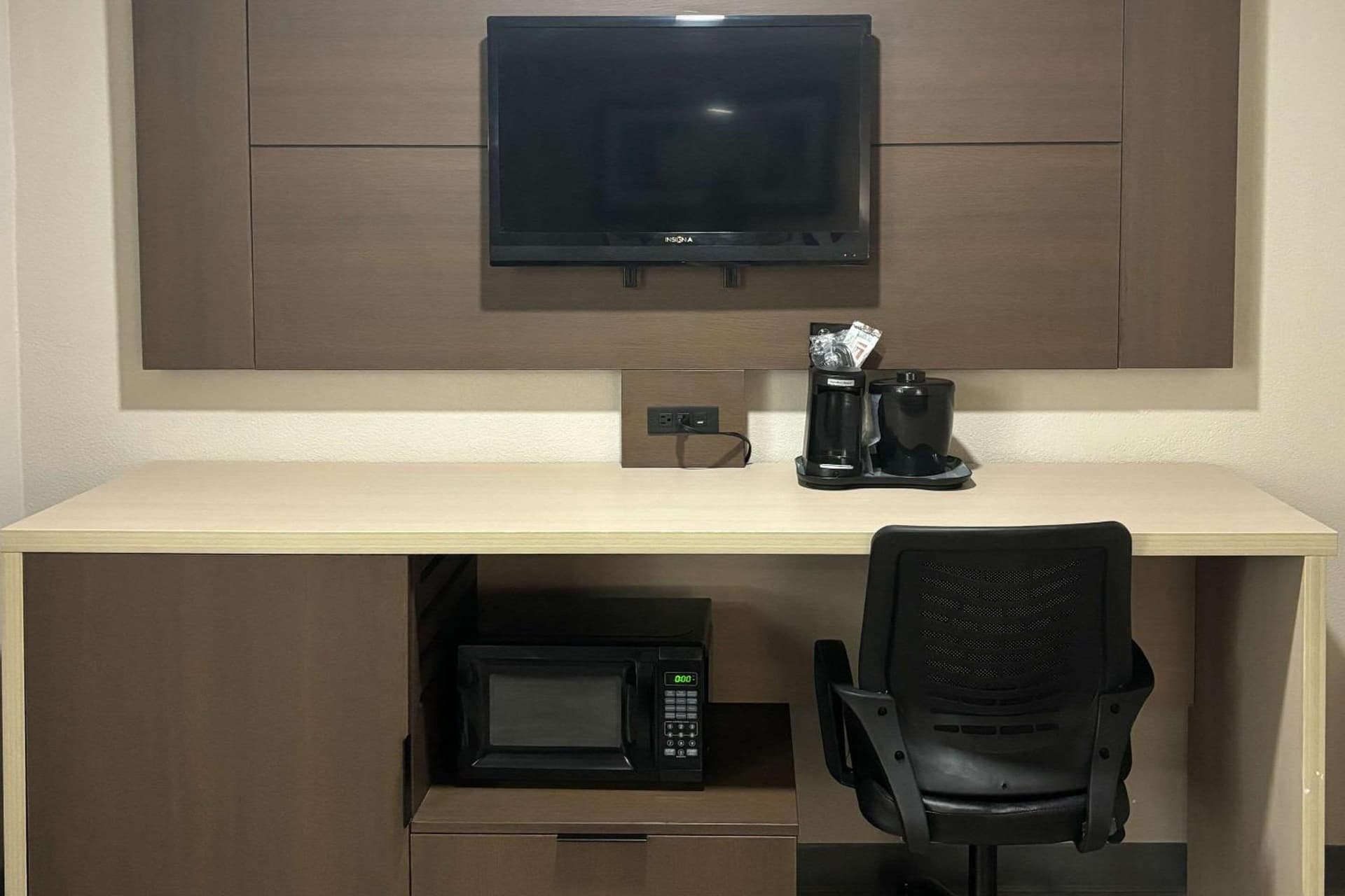 Quality Inn & Suites at Airport Blvd I-65 gallery photo in Mobile, AL — image 54