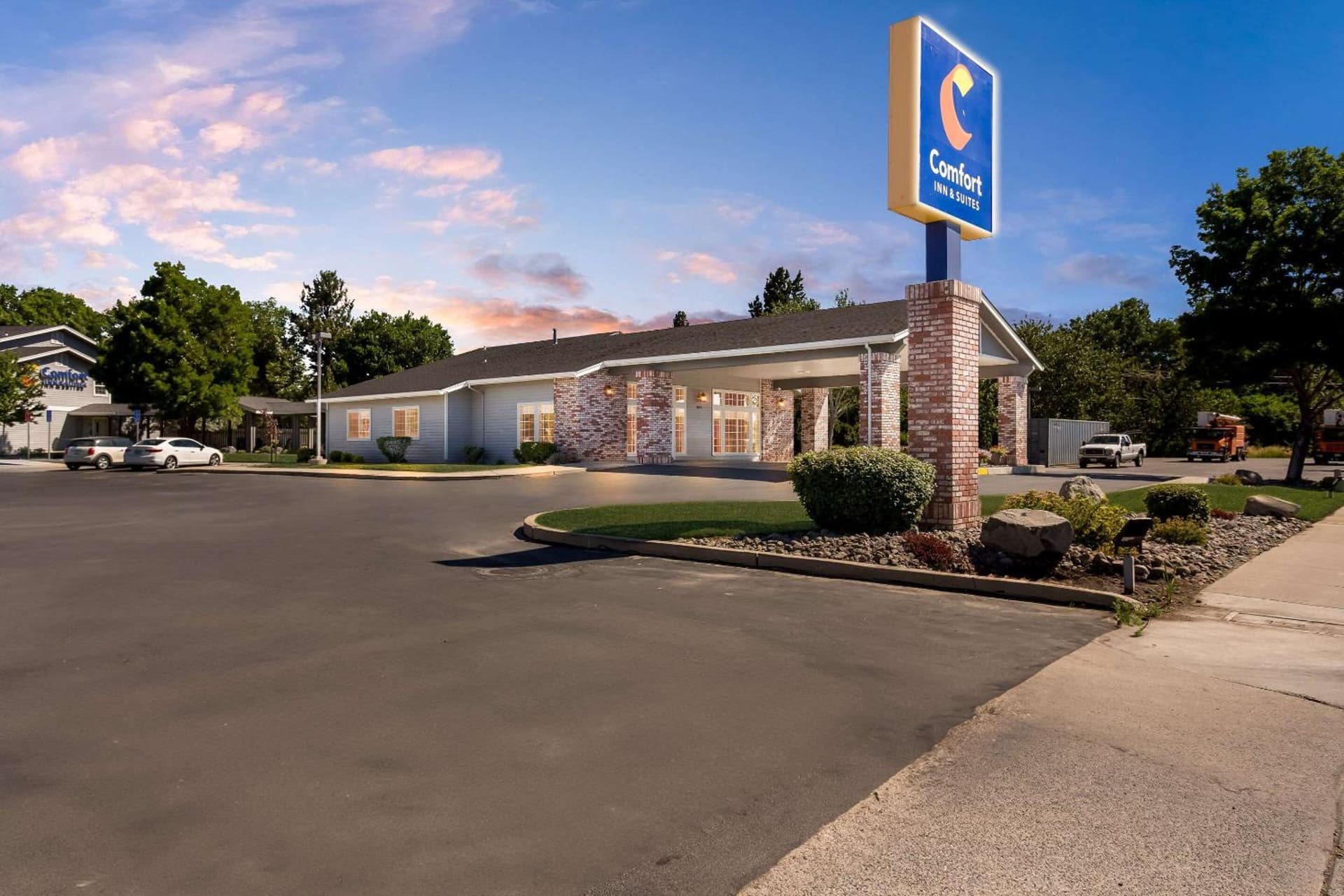 Comfort Inn & Suites Susanville property views in Susanville, CA — gallery photo 3