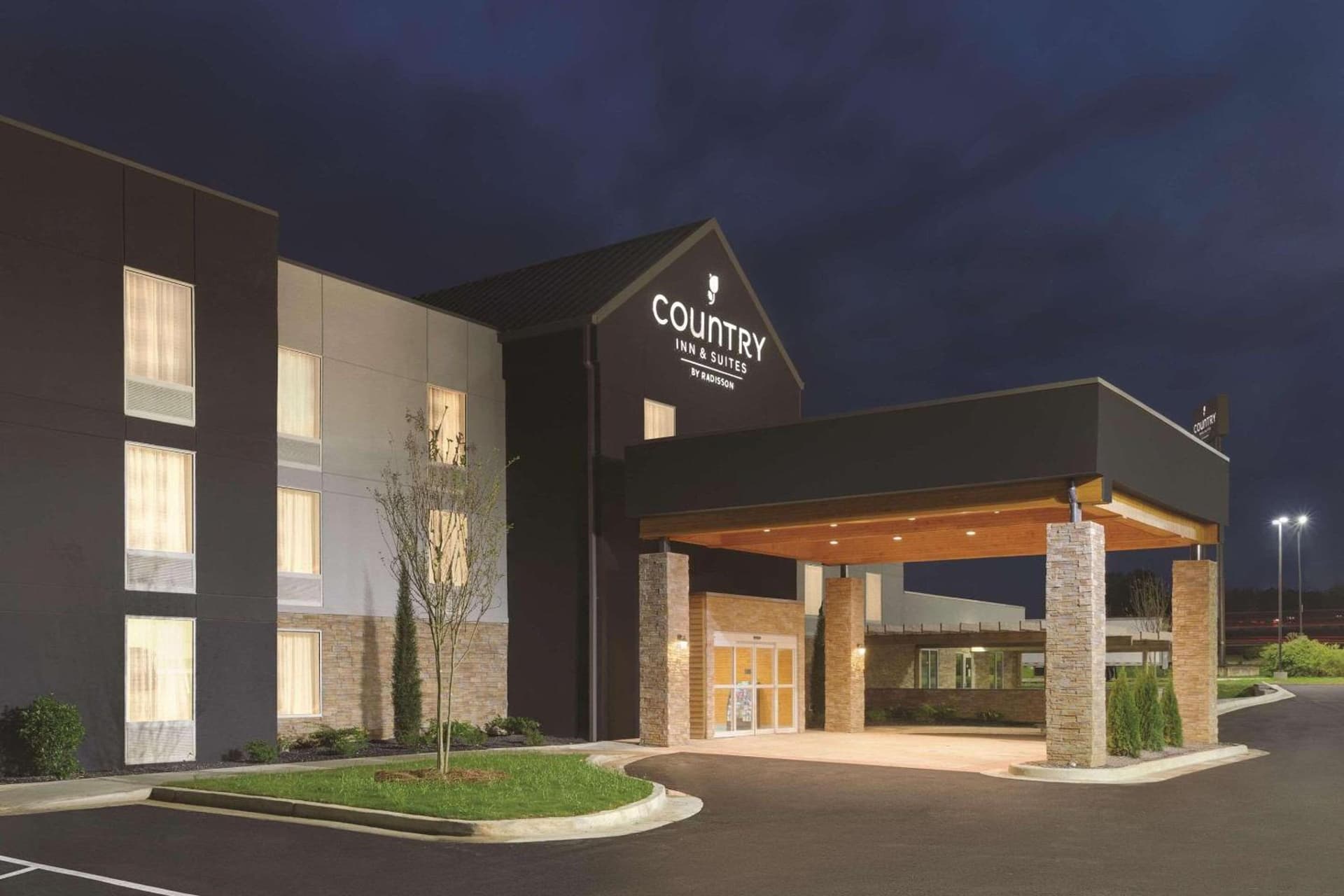 Country Inn & Suites by Radisson, Macon West, GA interior in Macon, GA — gallery photo 2