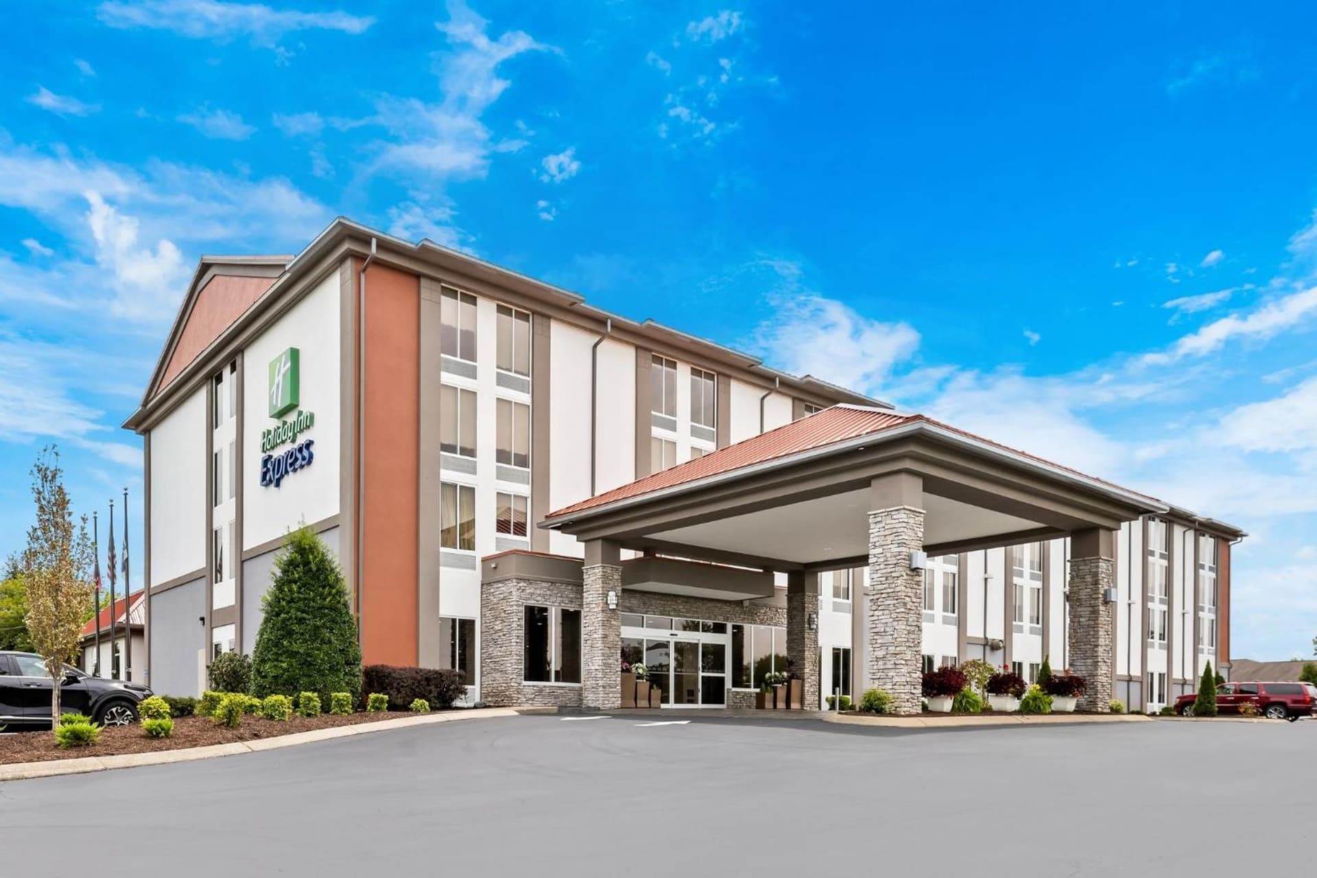 Holiday Inn Express Nashville-Hendersonville by IHG featured exterior or lobby in Hendersonville, TN — similar hotel