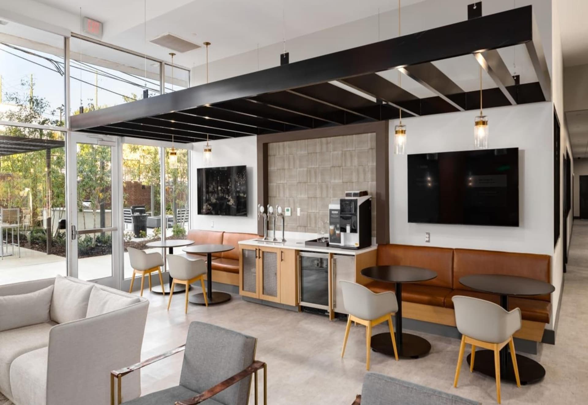 Tower on Tenth Apartments by Barsala interior in Birmingham, AL — gallery photo 2