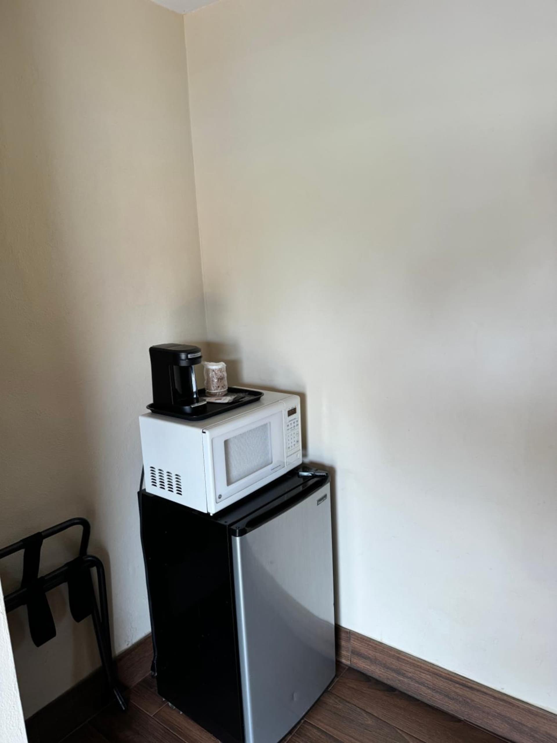 Snowbird Motel property views in Bristol, FL — gallery photo 3