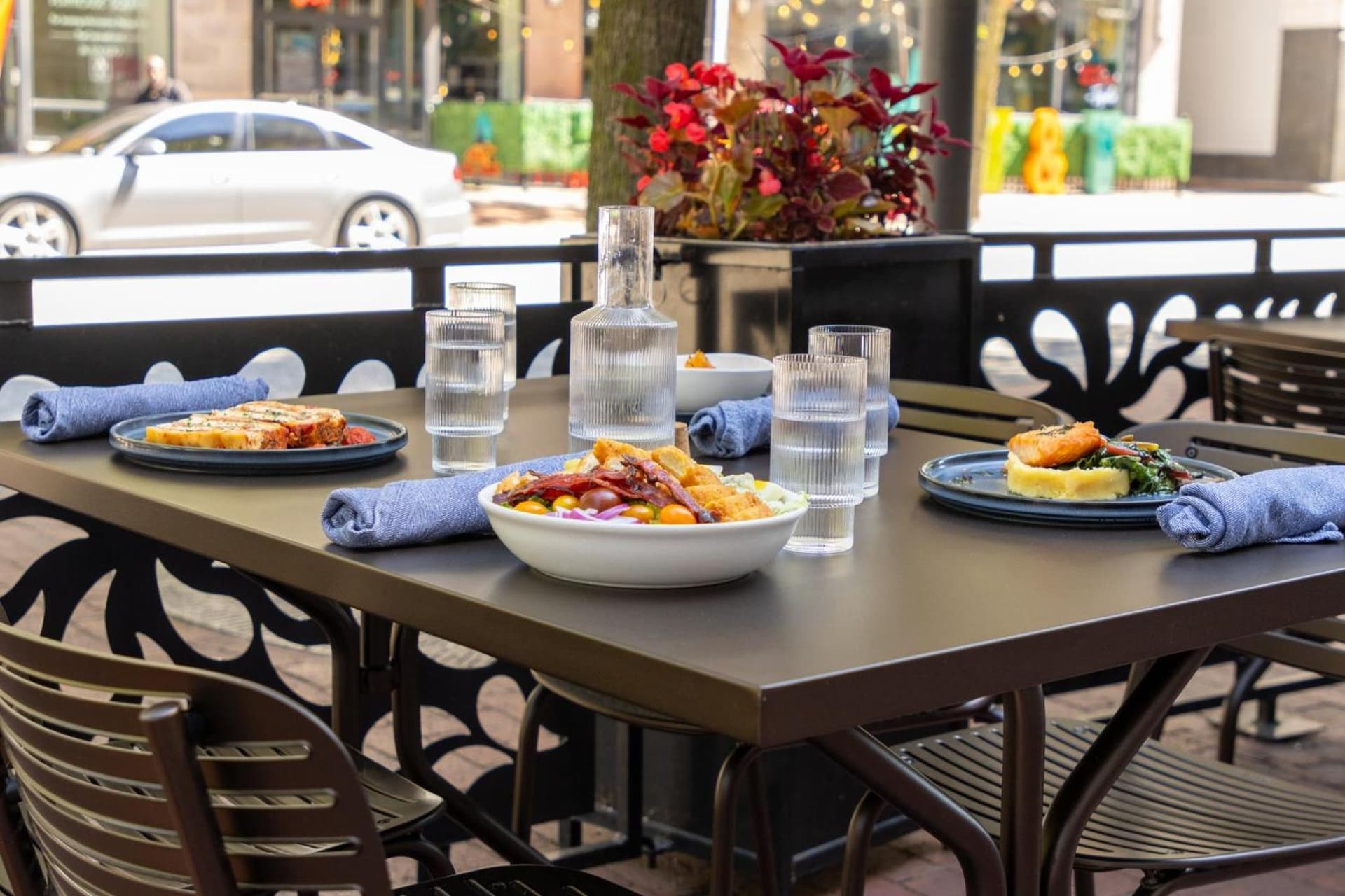 Crowne Plaza Cleveland at Playhouse Square by IHG gallery photo in Cleveland, OH — image 71