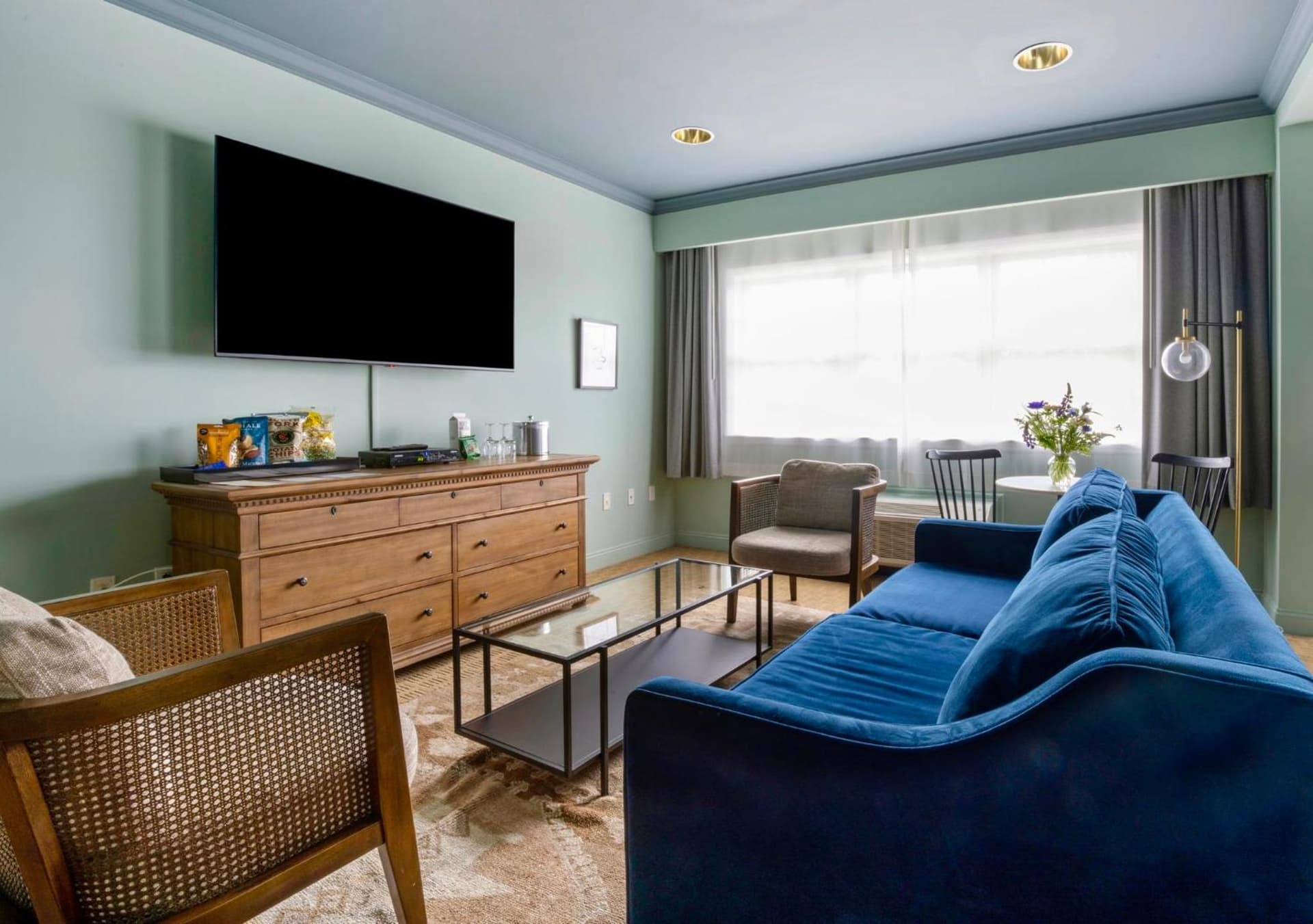 The Harbor Front Inn gallery photo in Greenport, NY — image 133