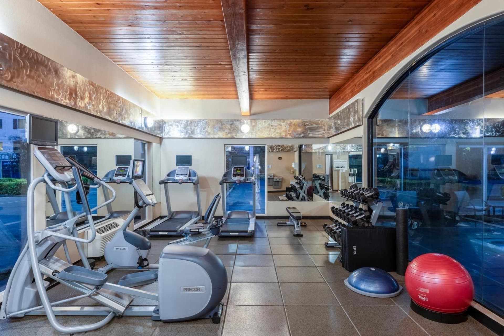 Holiday Inn Express Vancouver North by IHG gallery photo in Vancouver, WA — image 32