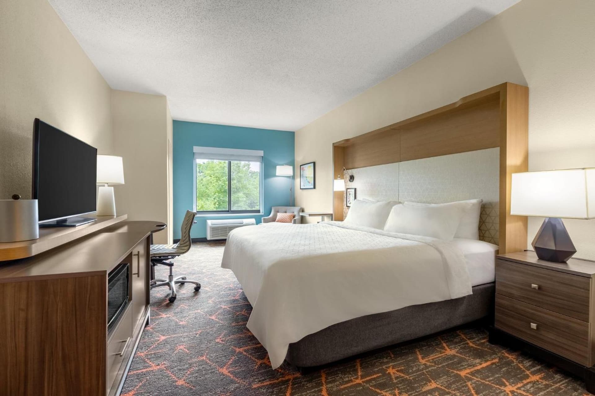 Holiday Inn Cheshire - Southington by IHG gallery photo in Cheshire, CT — image 38