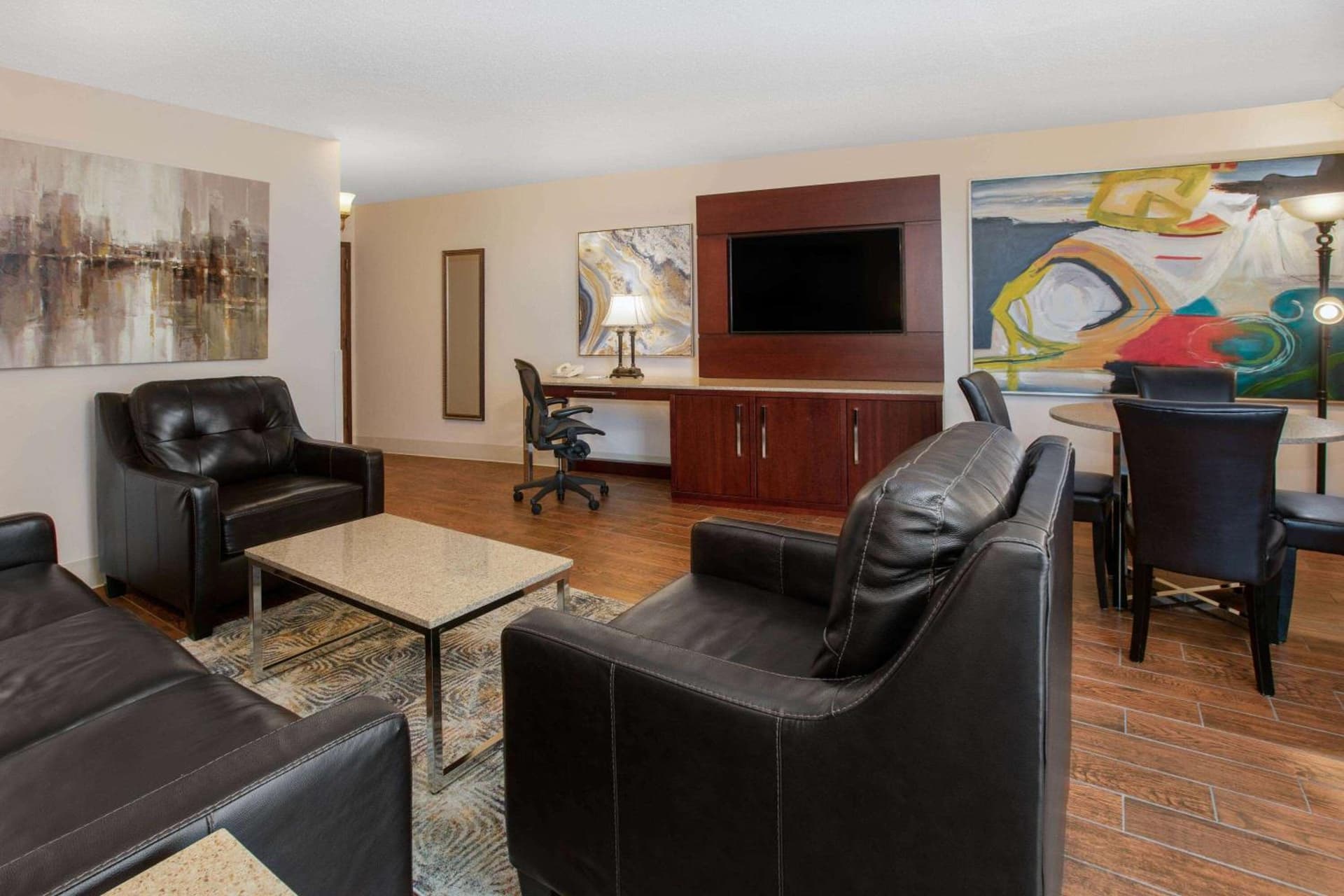 Wyndham Riverfront Hotel gallery photo in Little Rock, AR — image 95