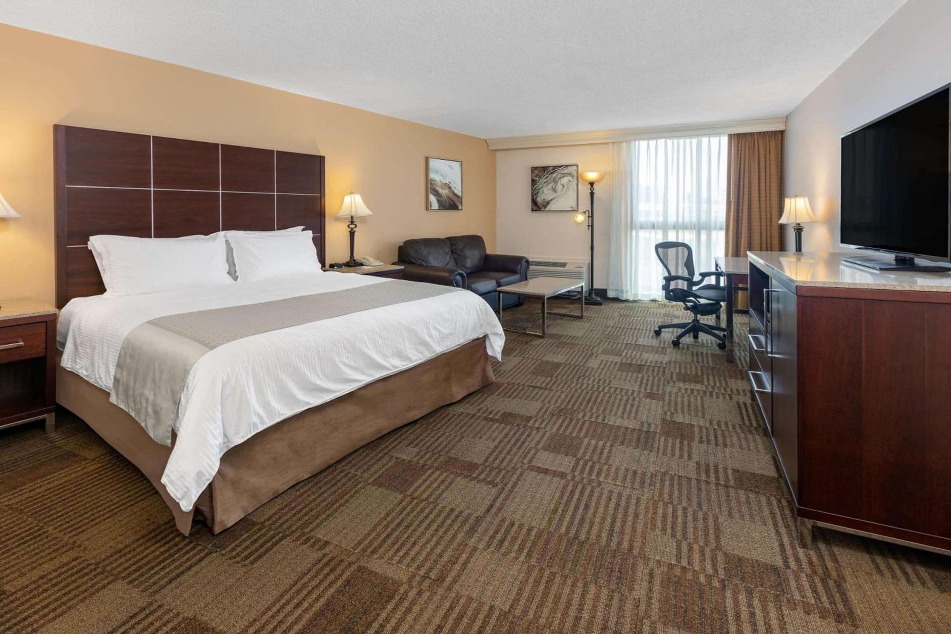 Wyndham Riverfront Hotel gallery photo in Little Rock, AR — image 92