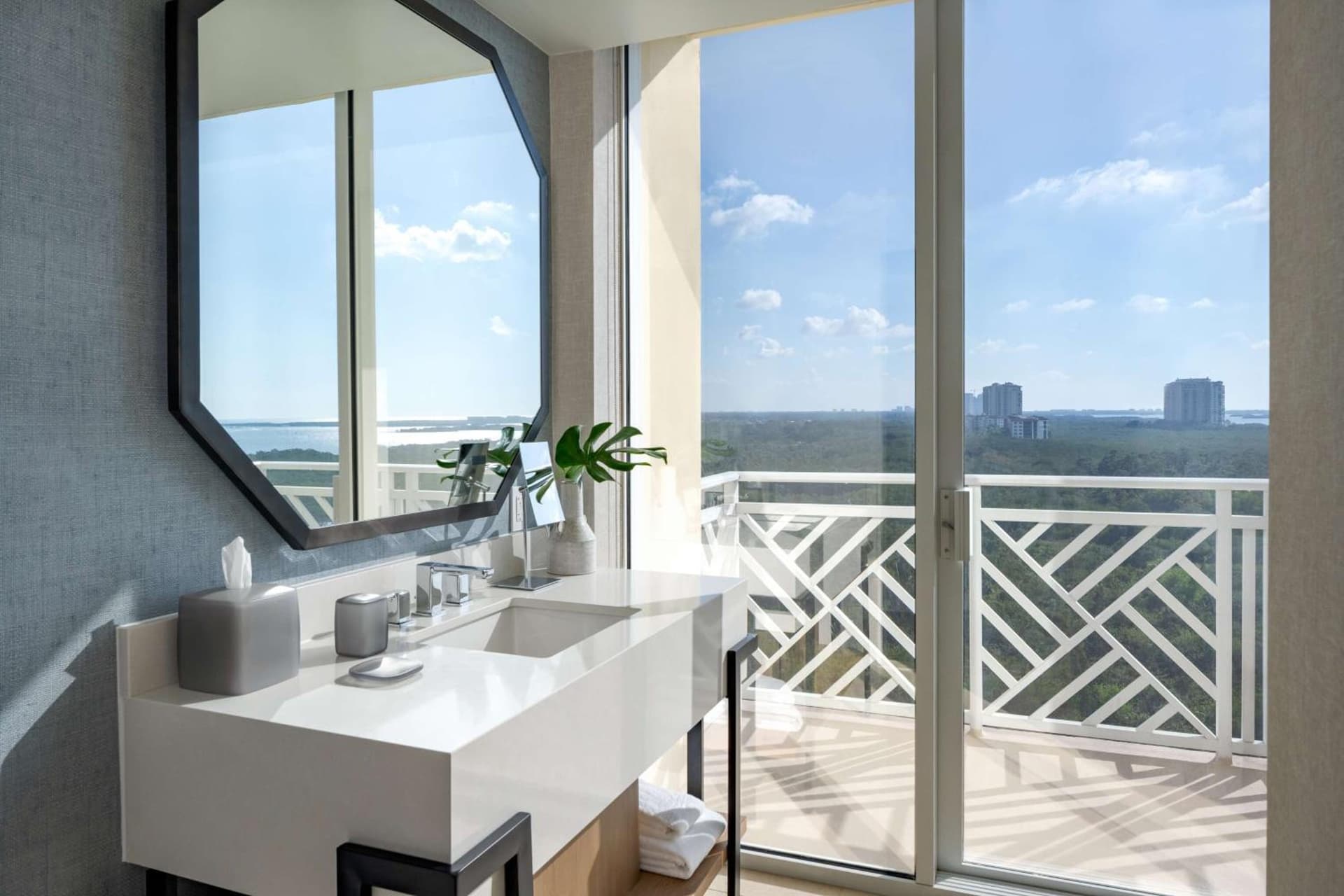 Hyatt Regency Coconut Point Resort & Spa Near Naples gallery photo in Bonita Springs, FL — image 119