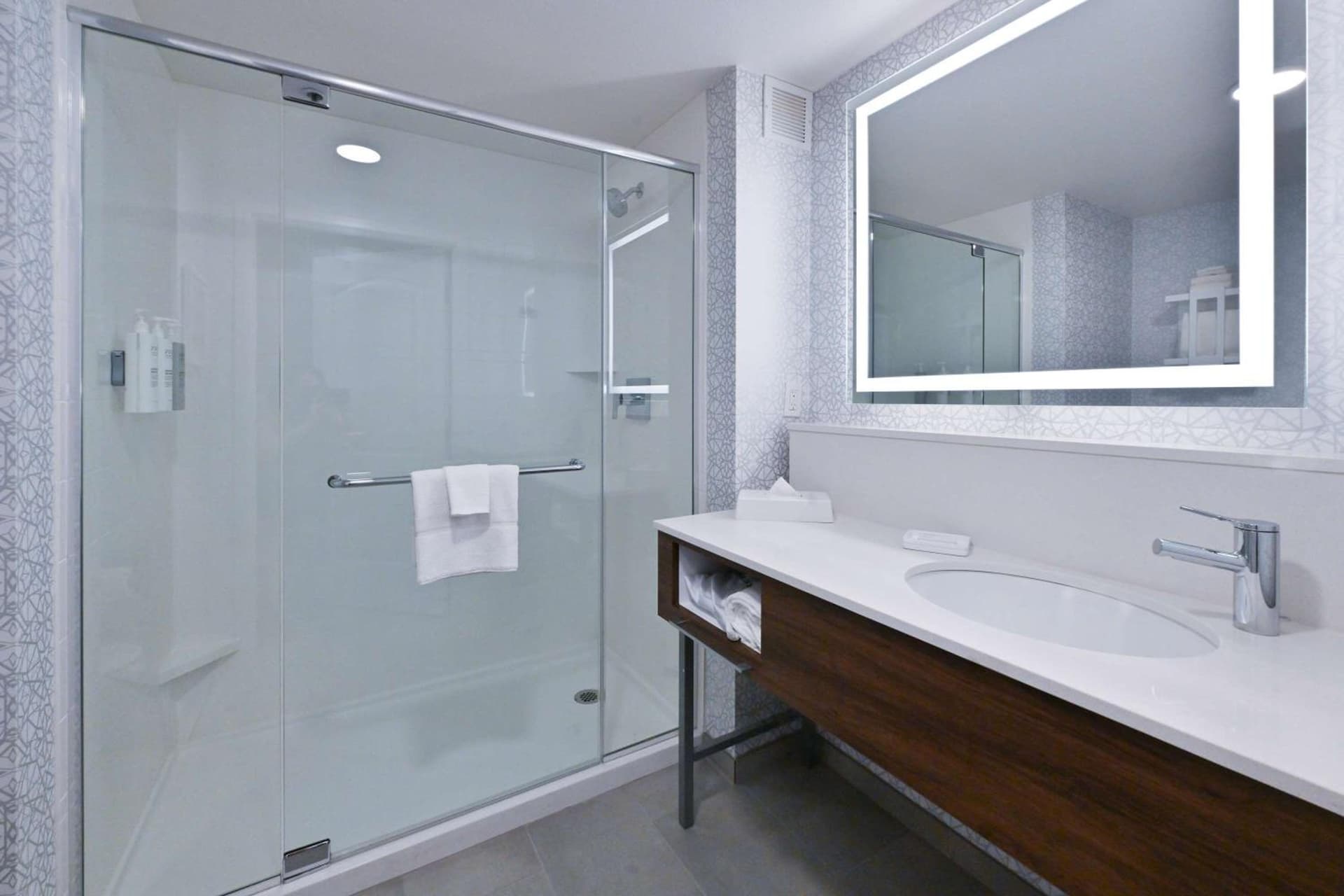 Hampton Inn Fremont gallery photo in Fremont, CA — image 15