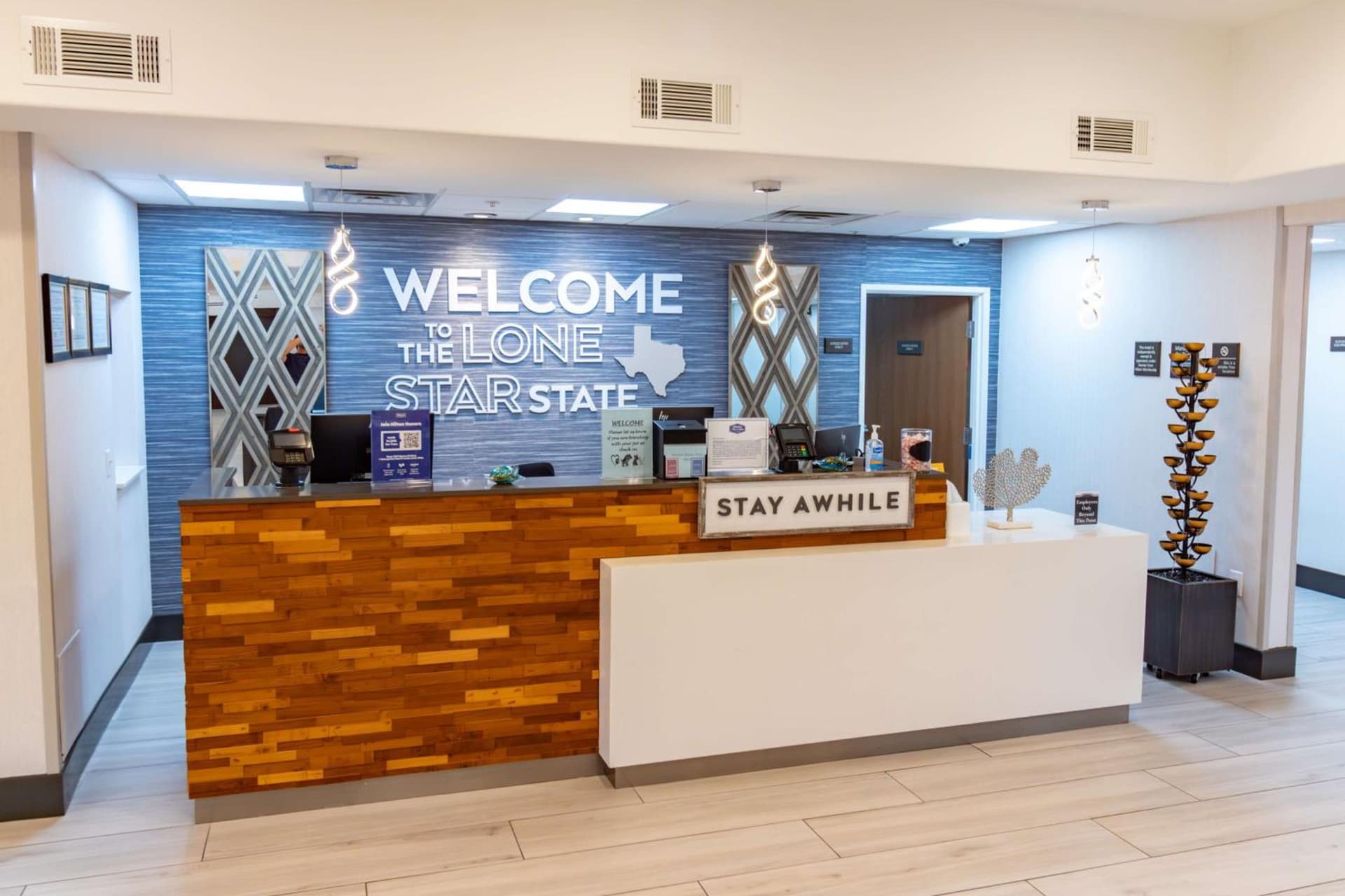 Hampton Inn & Suites Denton gallery photo in Denton, TX — image 16