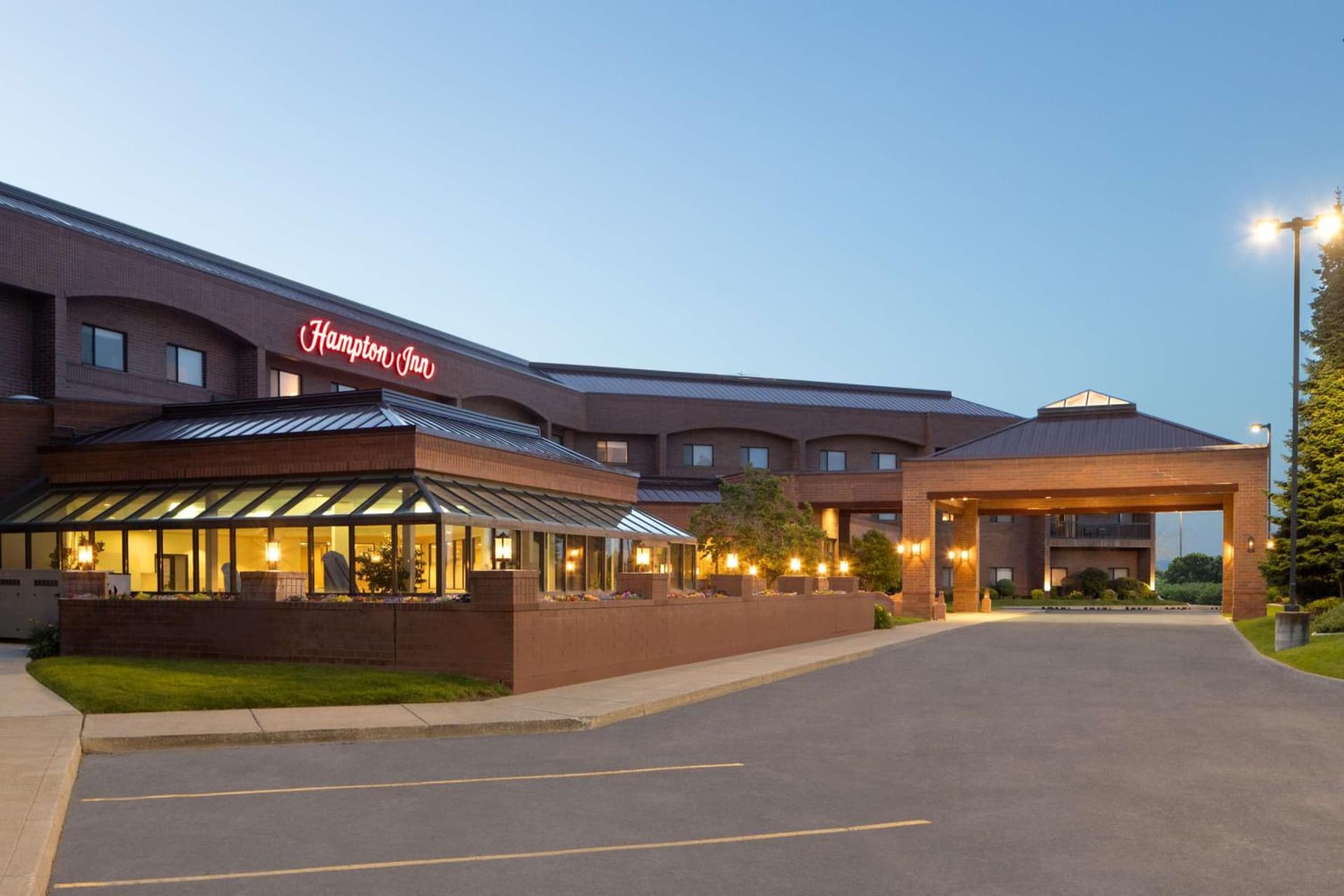Hampton Inn Spokane Airport interior in Spokane, WA — gallery photo 2
