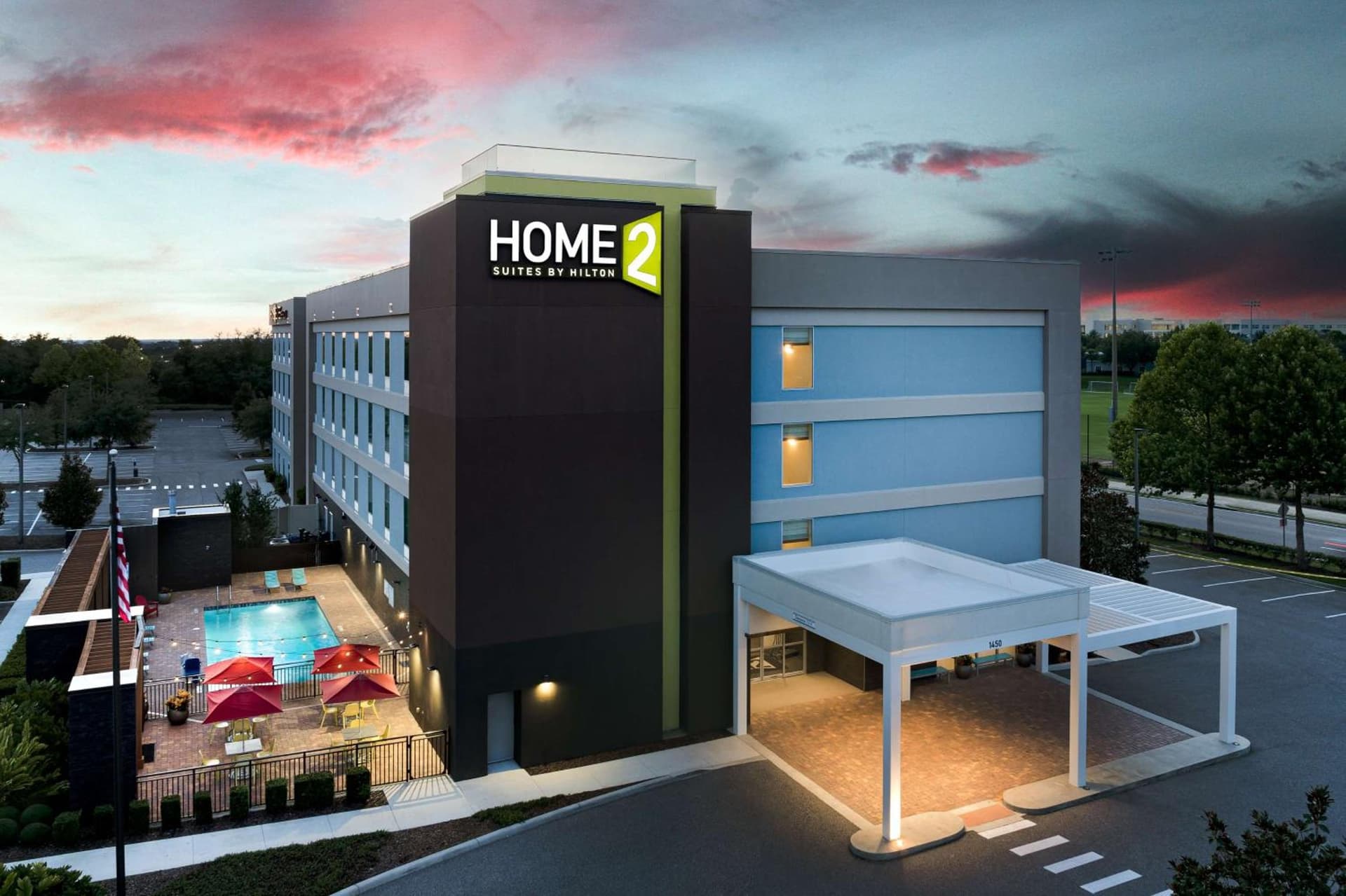 Home2 Suites By Hilton Clermont interior in Clermont, FL — gallery photo 2