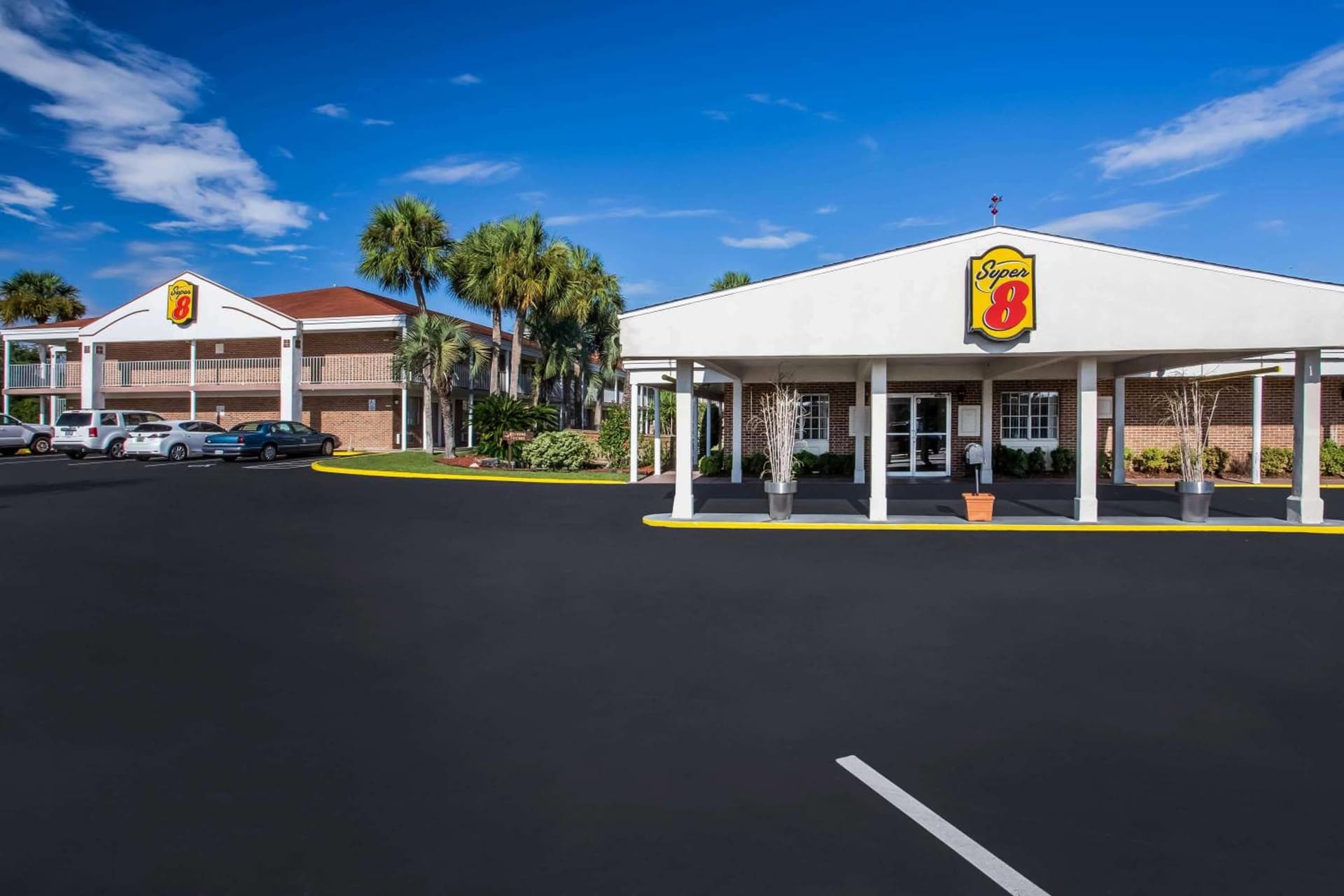 Super 8 by Wyndham Lake City featured exterior or lobby in Lake City, FL — similar hotel