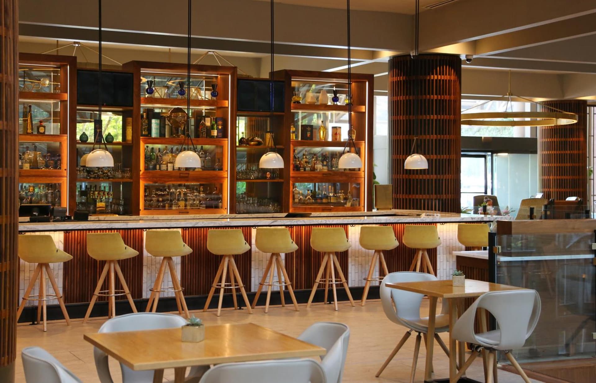 Crowne Plaza Atlanta Perimeter at Ravinia by IHG gallery photo in Atlanta, GA — image 49