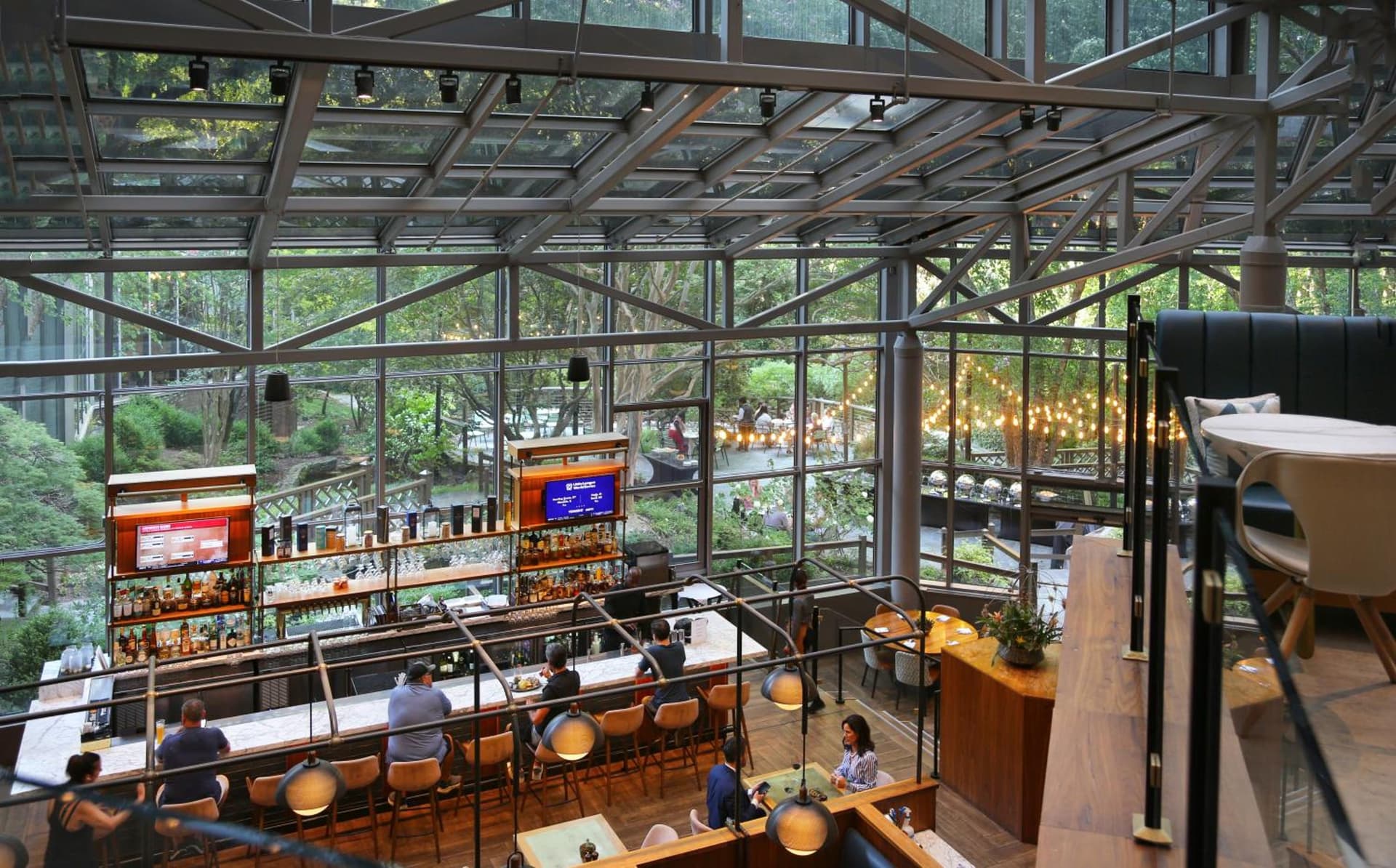 Crowne Plaza Atlanta Perimeter at Ravinia by IHG gallery photo in Atlanta, GA — image 111