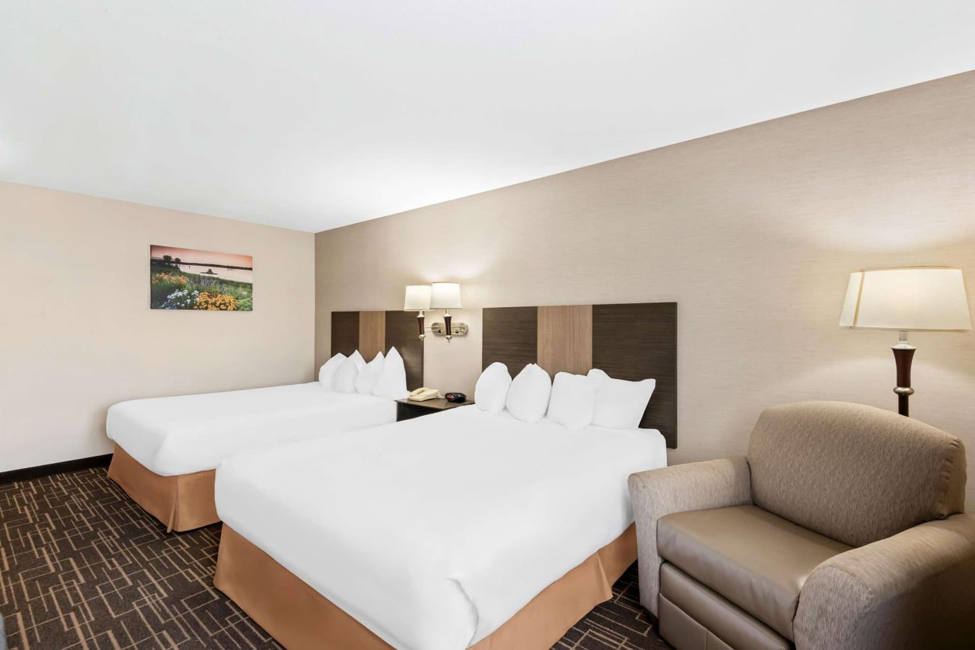 Best Western Airport Inn property views in Moline, IL — gallery photo 3