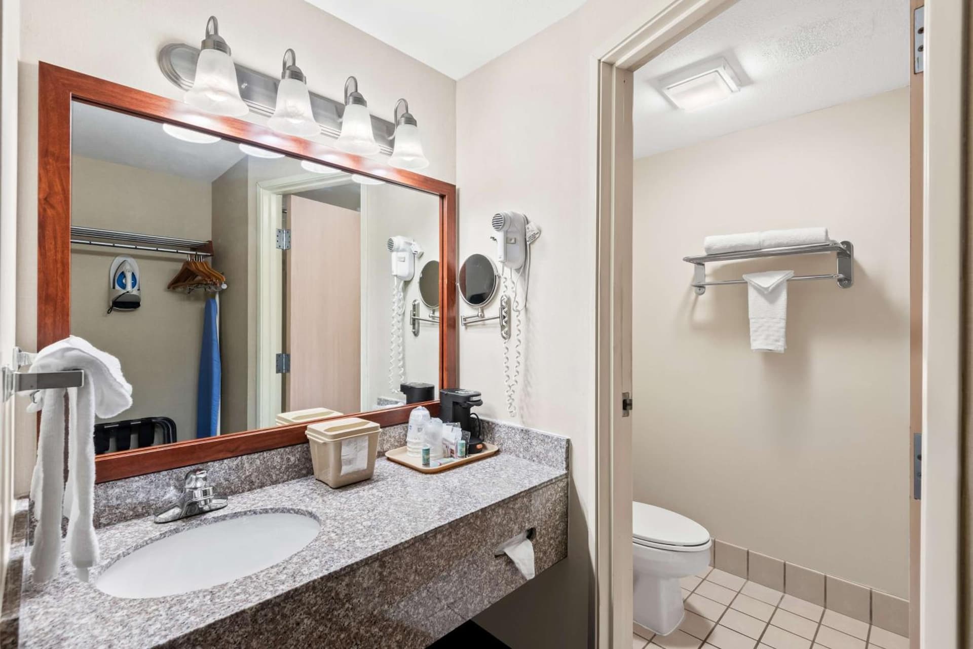 Best Western Airport Inn gallery photo in Moline, IL — image 24